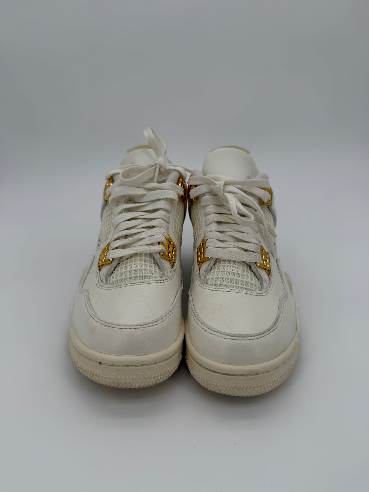 Jordan 4 Retro Metallic Gold (Women's)