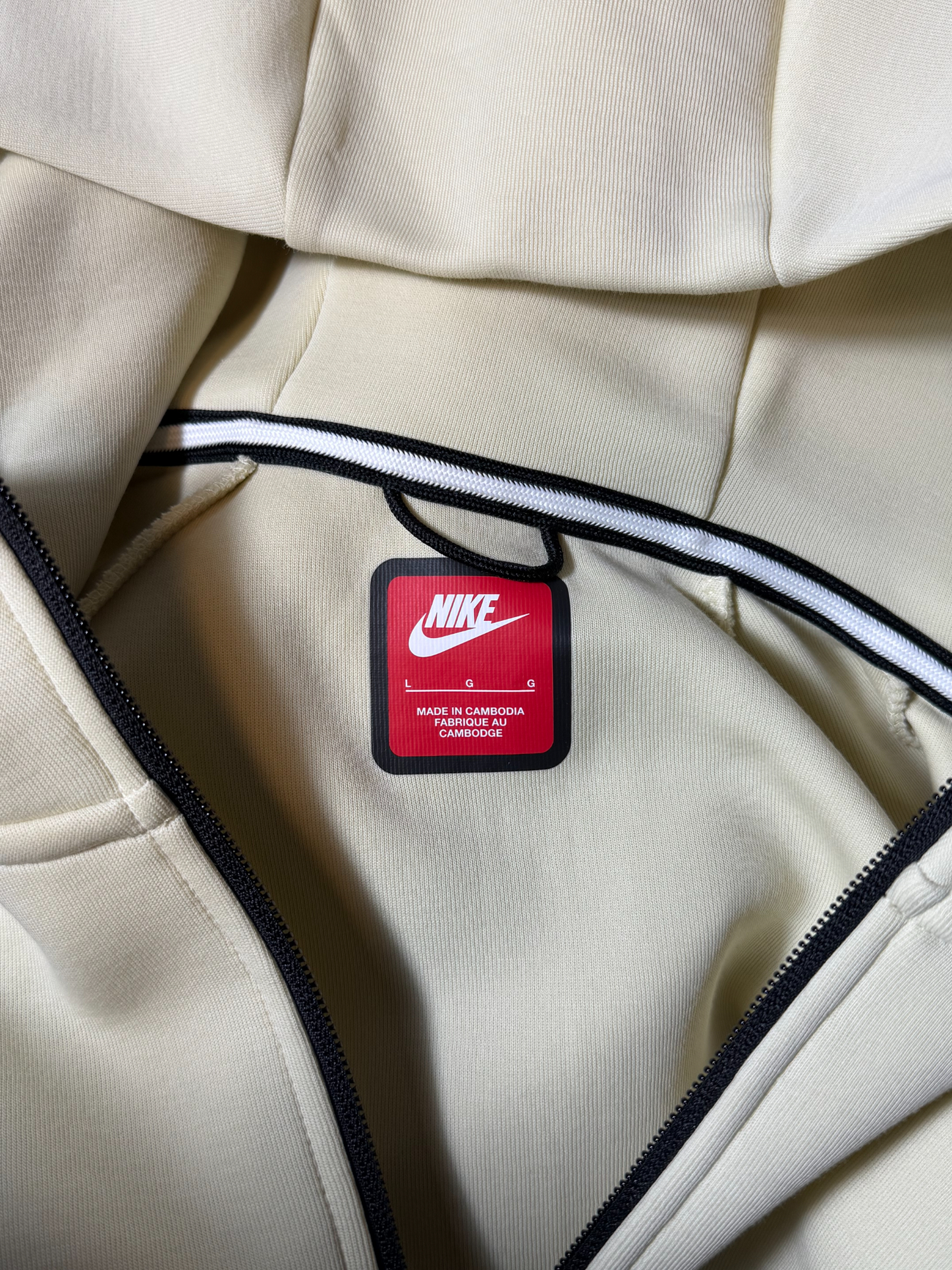 Nike Tech Hoodie Tan/Cream