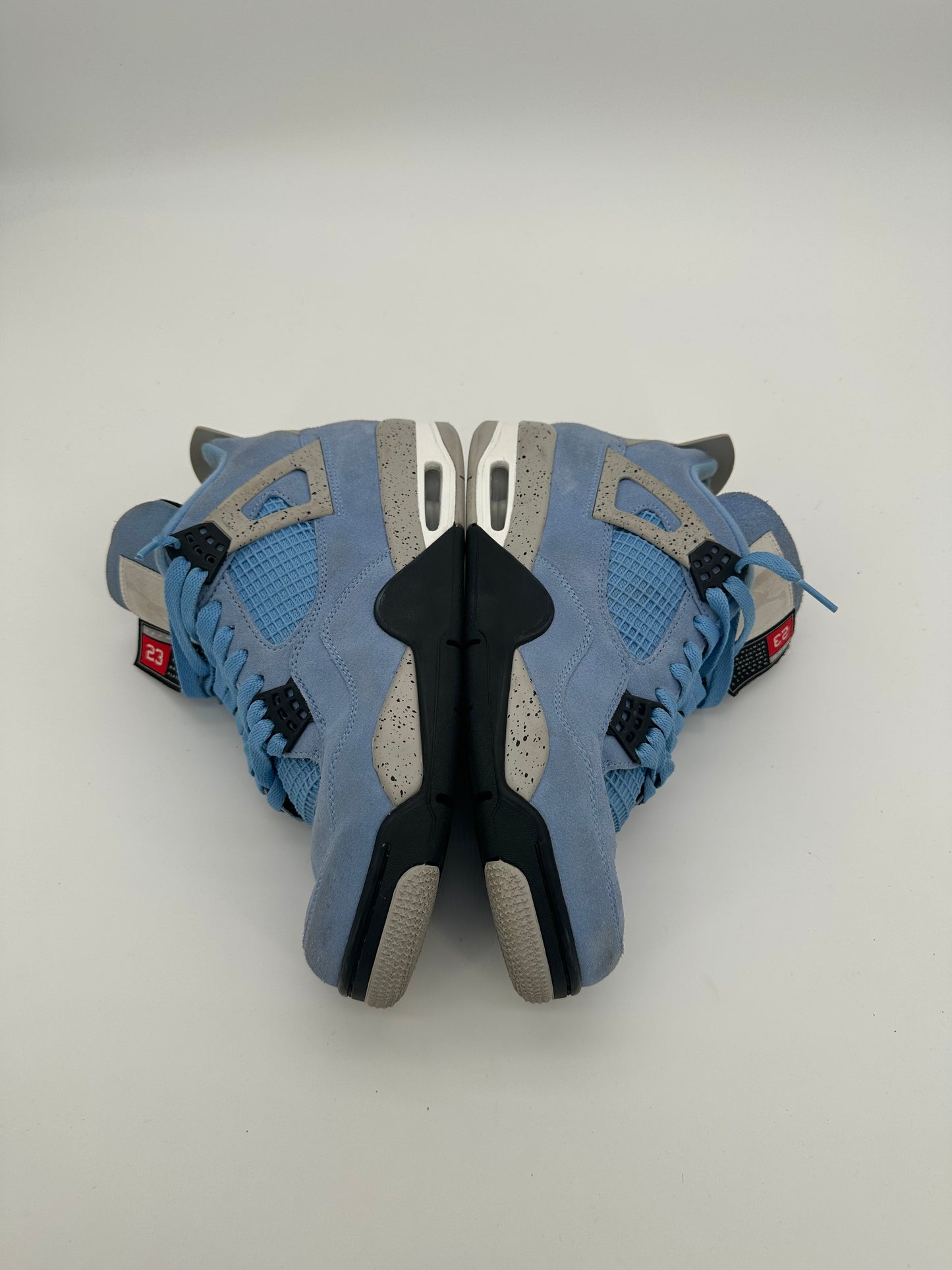Jordan 4 Retro University Blue