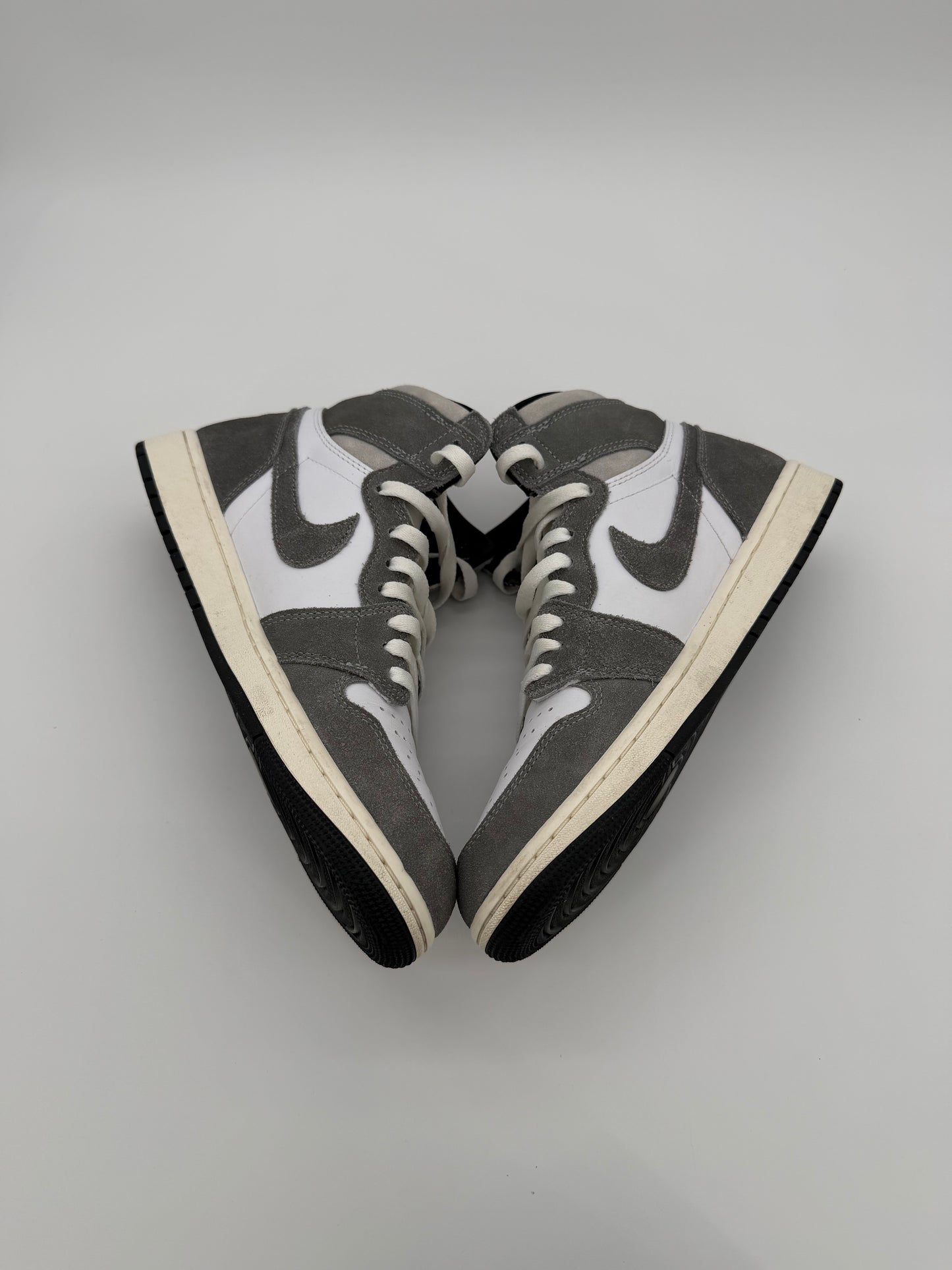 Jordan 1 Retro High OG Washed Black