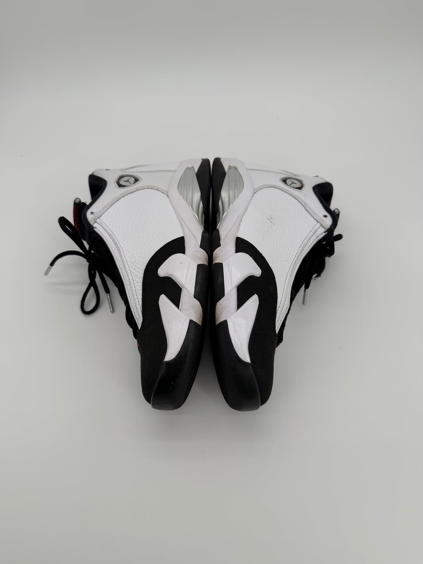 Jordan 14 Retro Black Toe (2024)