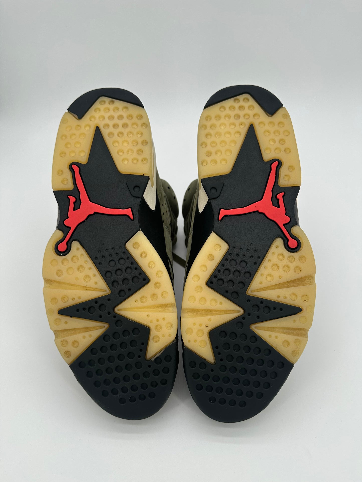 Jordan 6 Retro Travis Scott