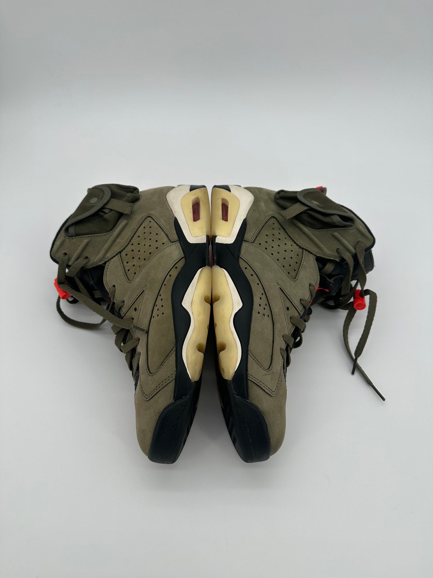 Jordan 6 Retro Travis Scott