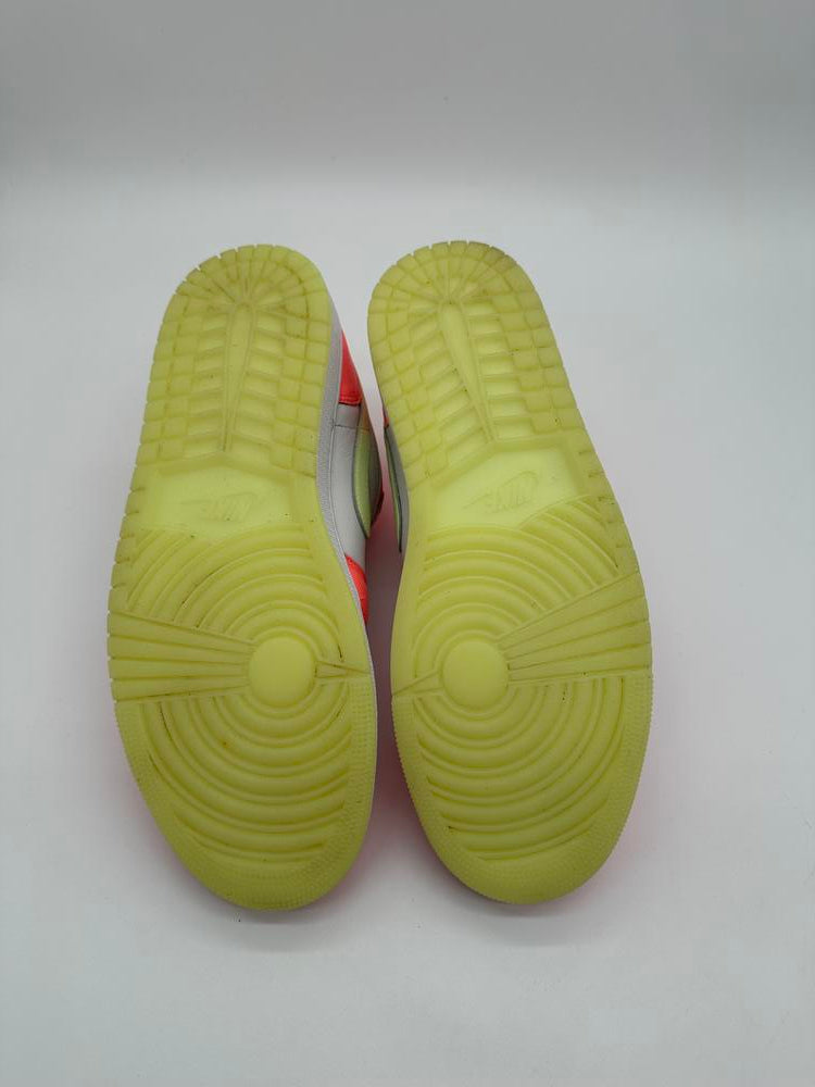 Jordan 1 Low SE Lava Glow
