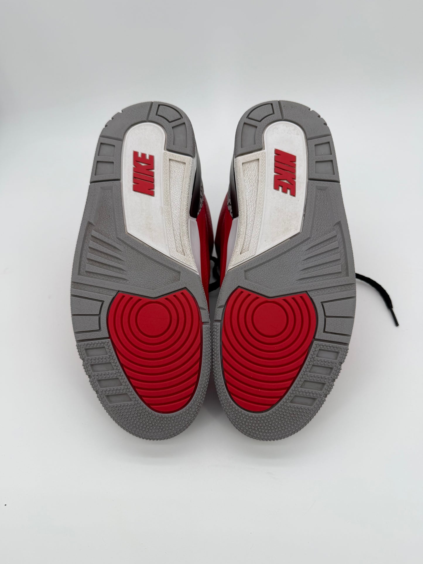 Jordan 3 Retro SE Unite