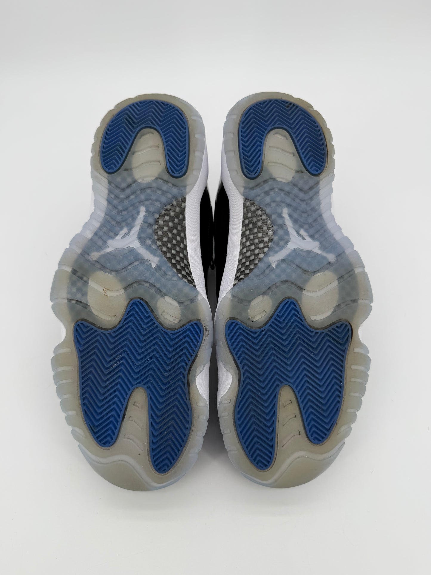 Jordan 11 Retro Low Space Jam