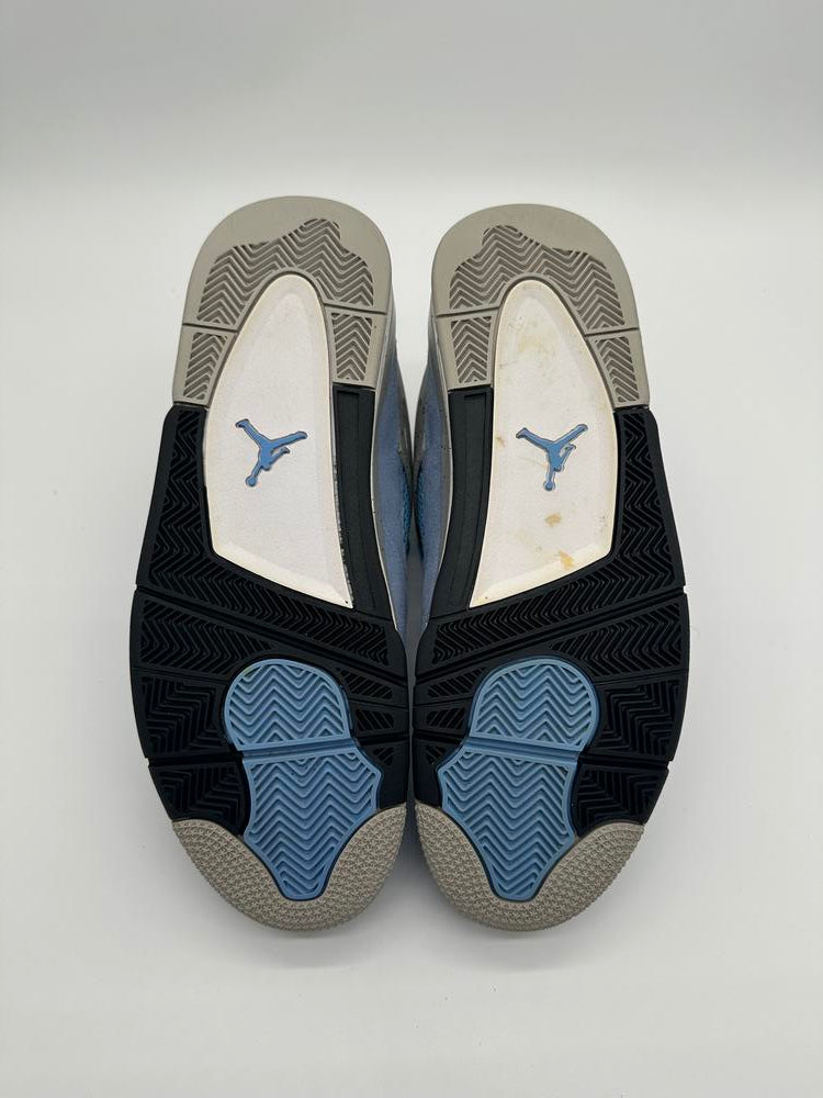 Jordan 4 Retro University Blue