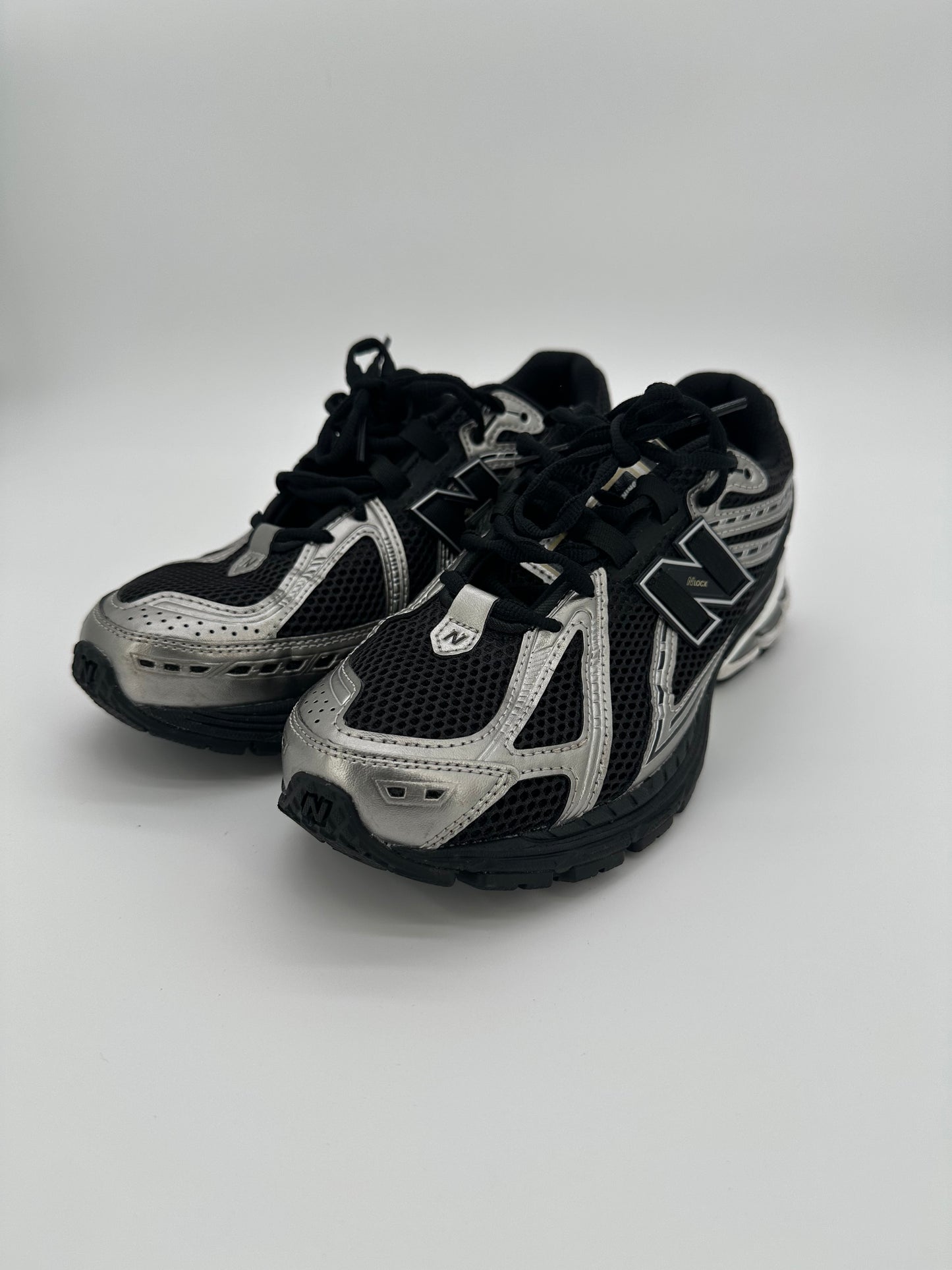 New Balance 1906R Black Grey White