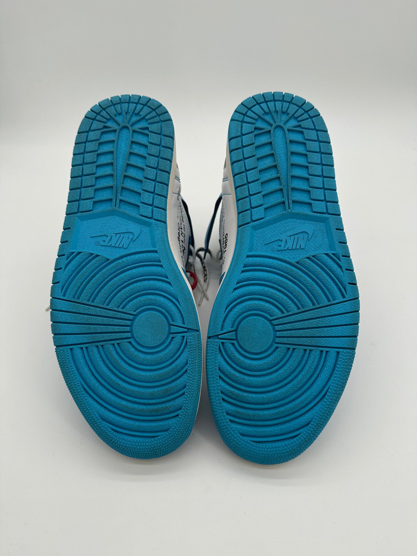 Jordan 1 Retro High Off-White University Blue