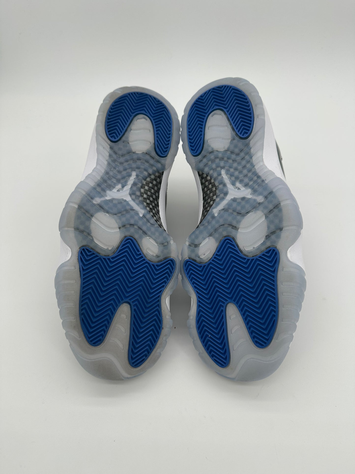 Jordan 11 Retro Low Space Jam