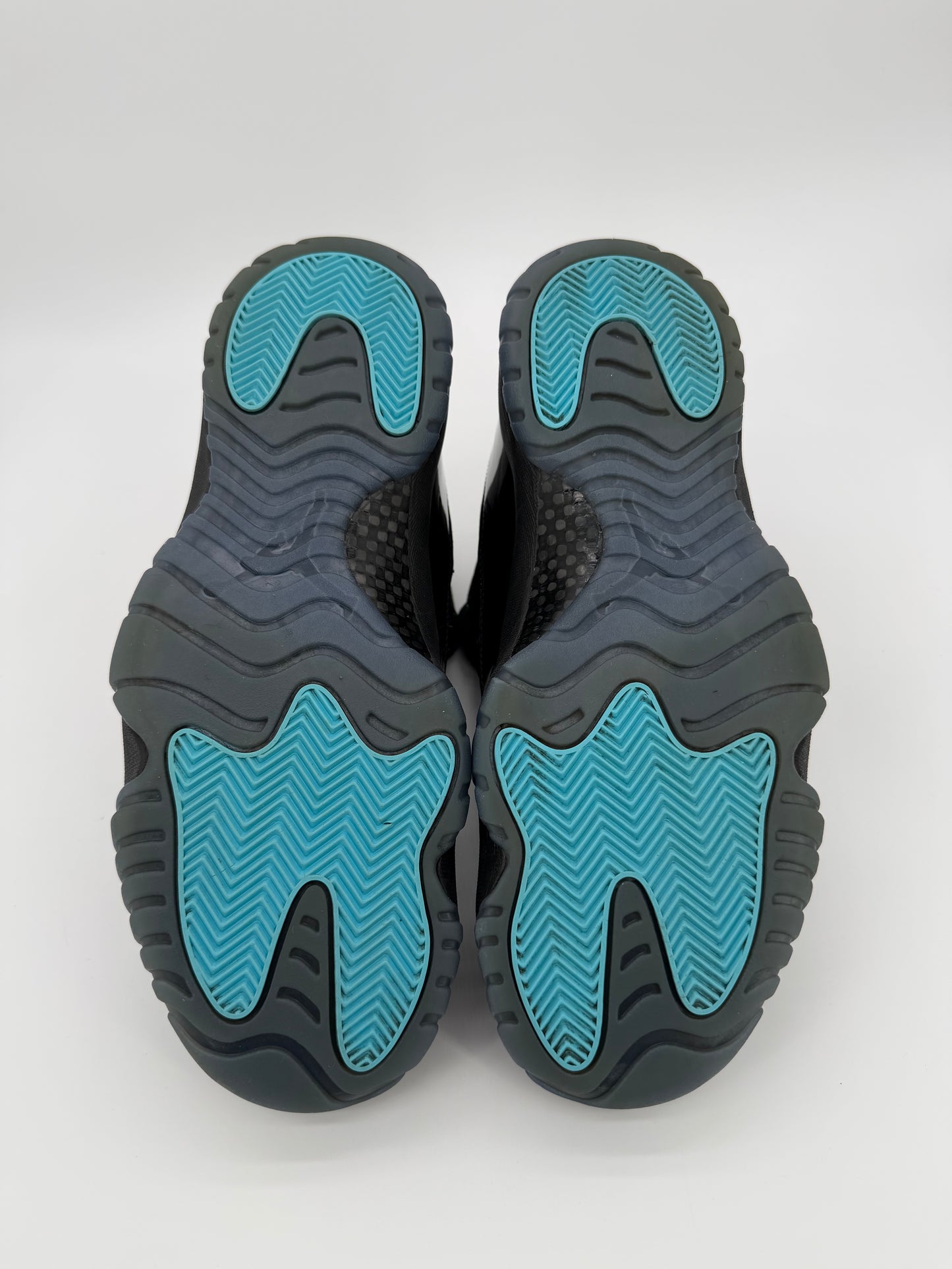 Jordan 11 Retro Gamma Blue (2025)