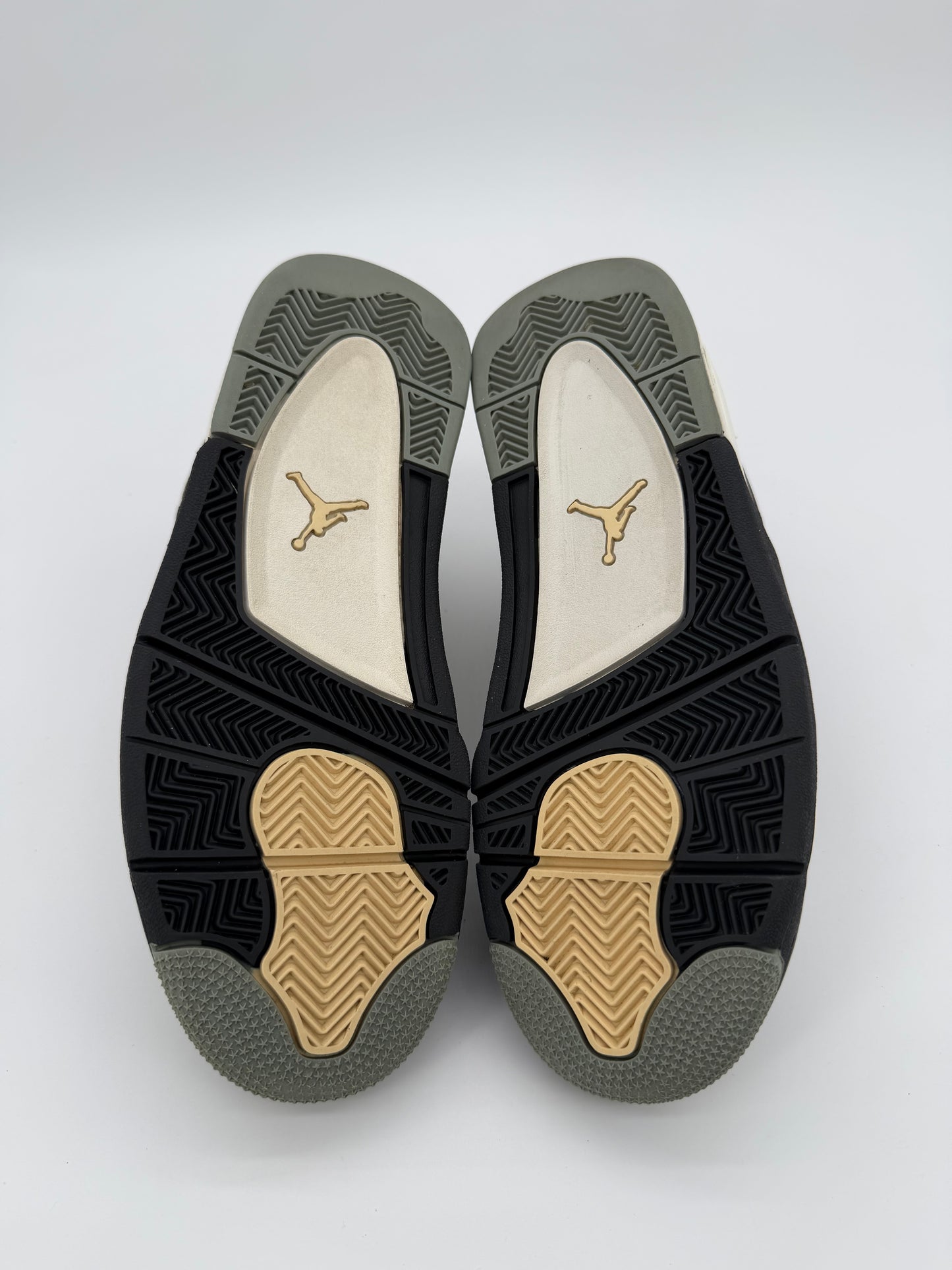 Jordan 4 Retro SE Craft Medium Olive