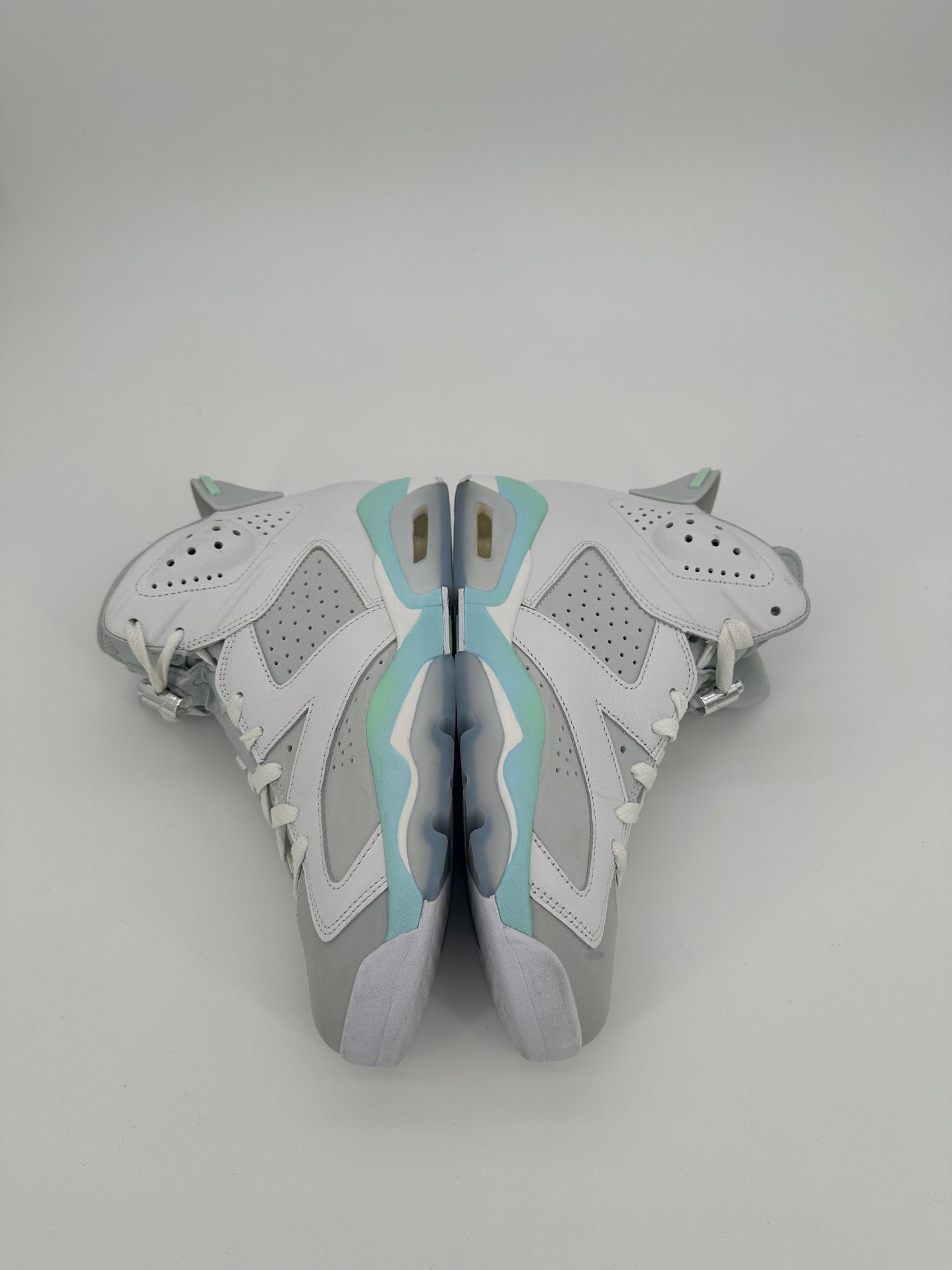 Jordan 6 Retro Mint Foam (Women's)