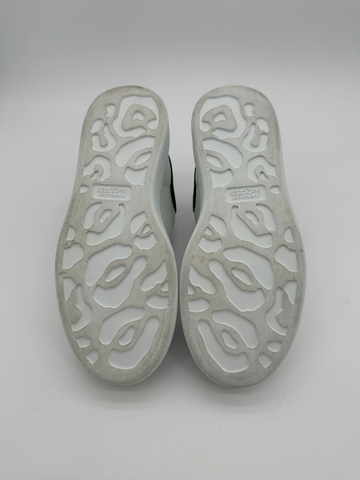 Alexander McQueen Oversized White Black (Women's)