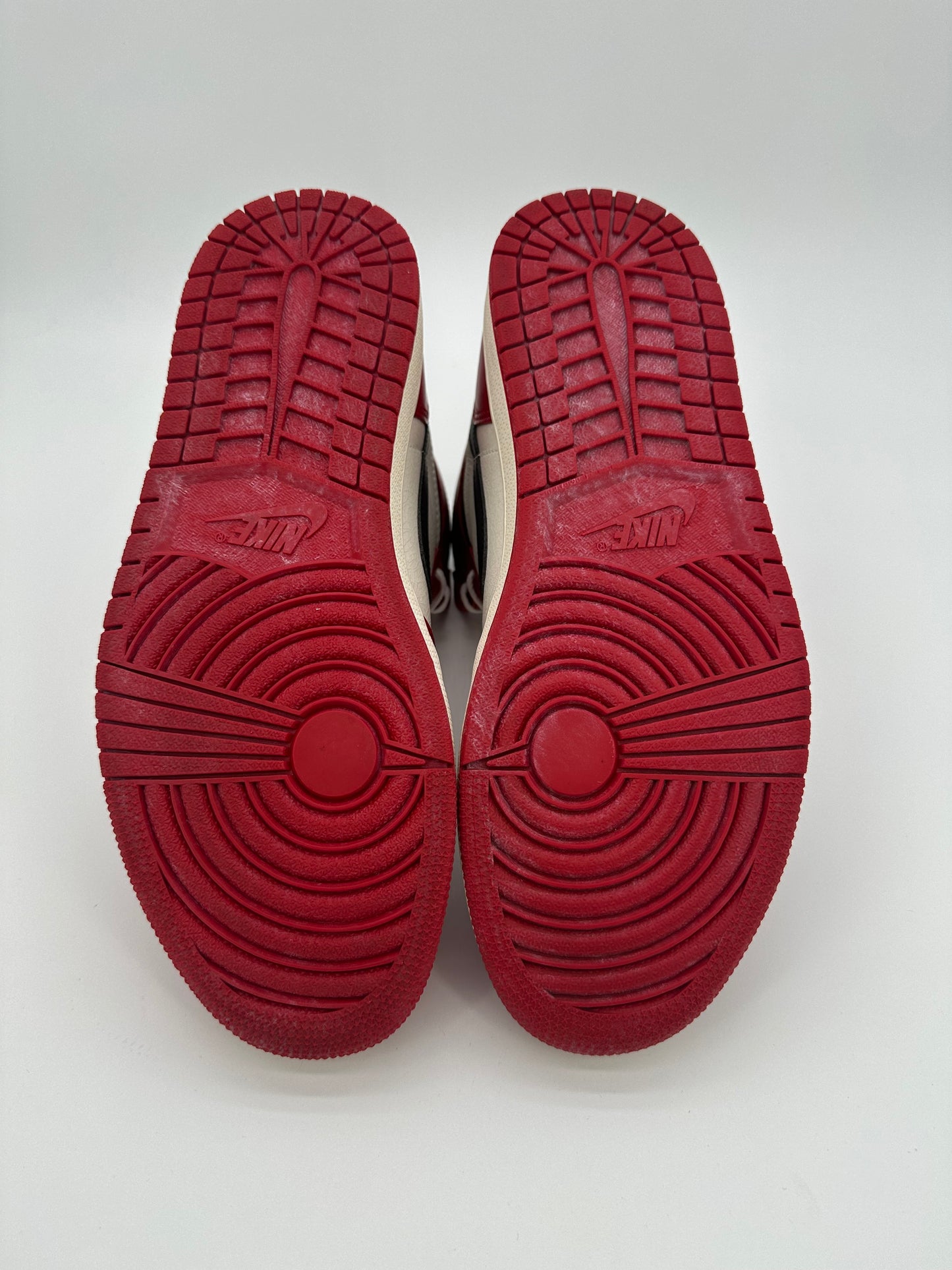 Jordan 1 Retro High OG Chicago Lost and Found