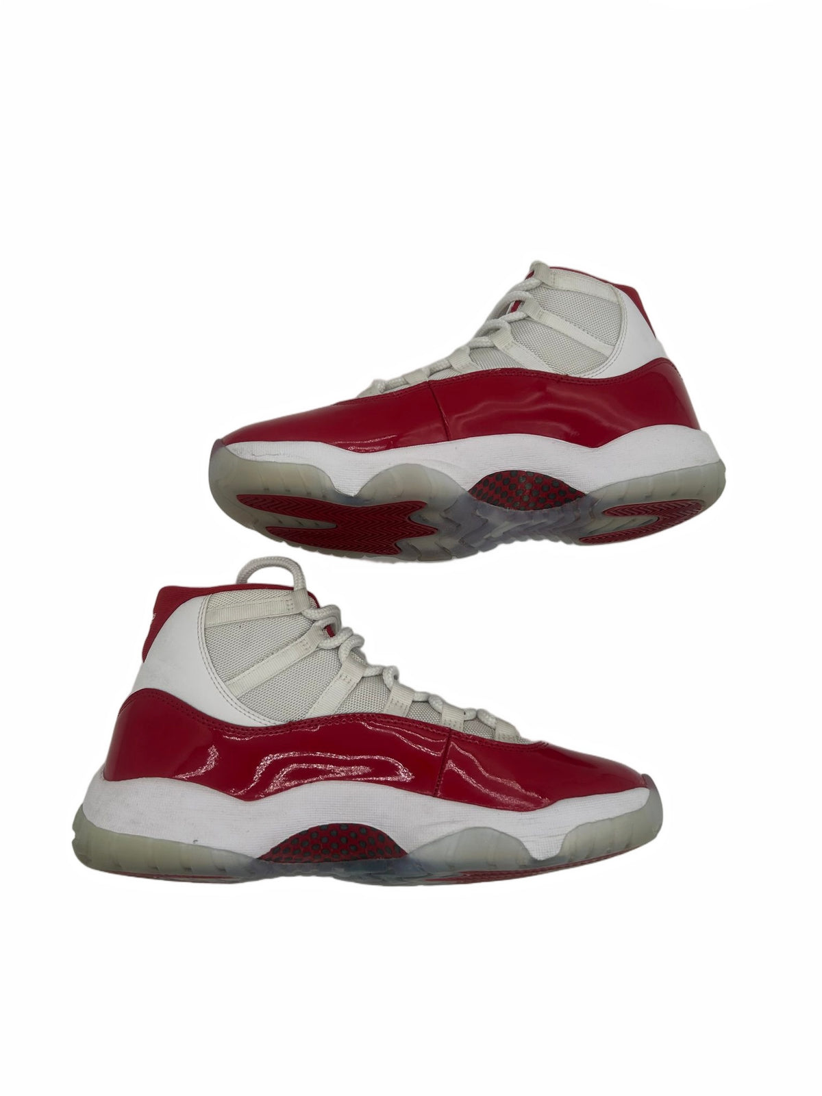 Jordan 11 Retro Cherry (2022)