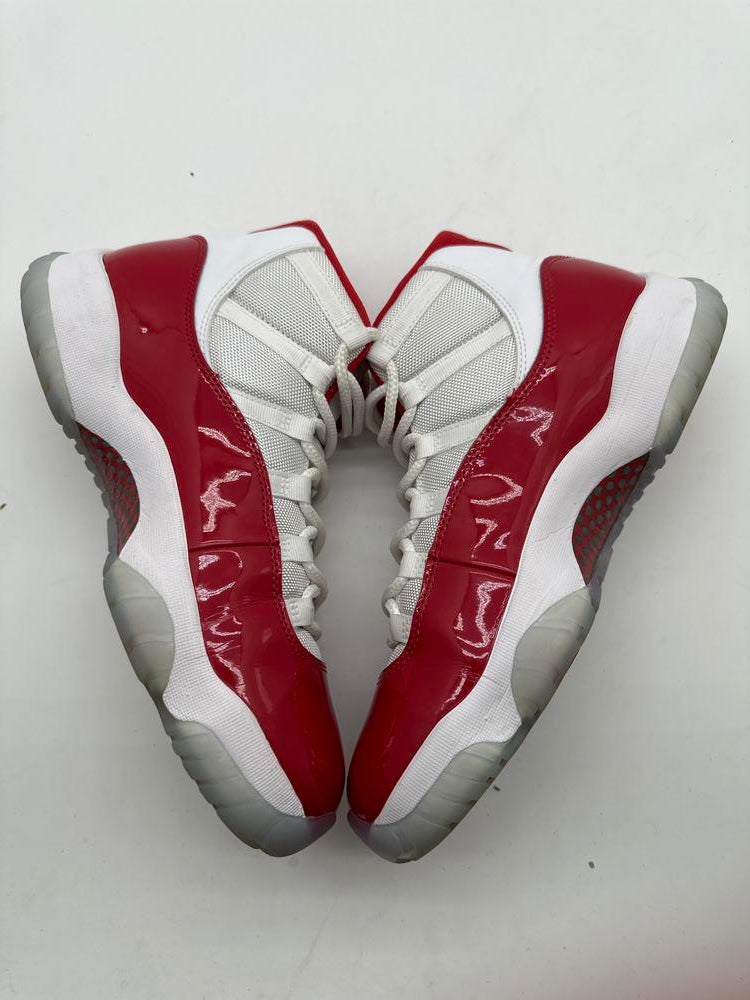 Jordan 11 Retro Cherry (2022)