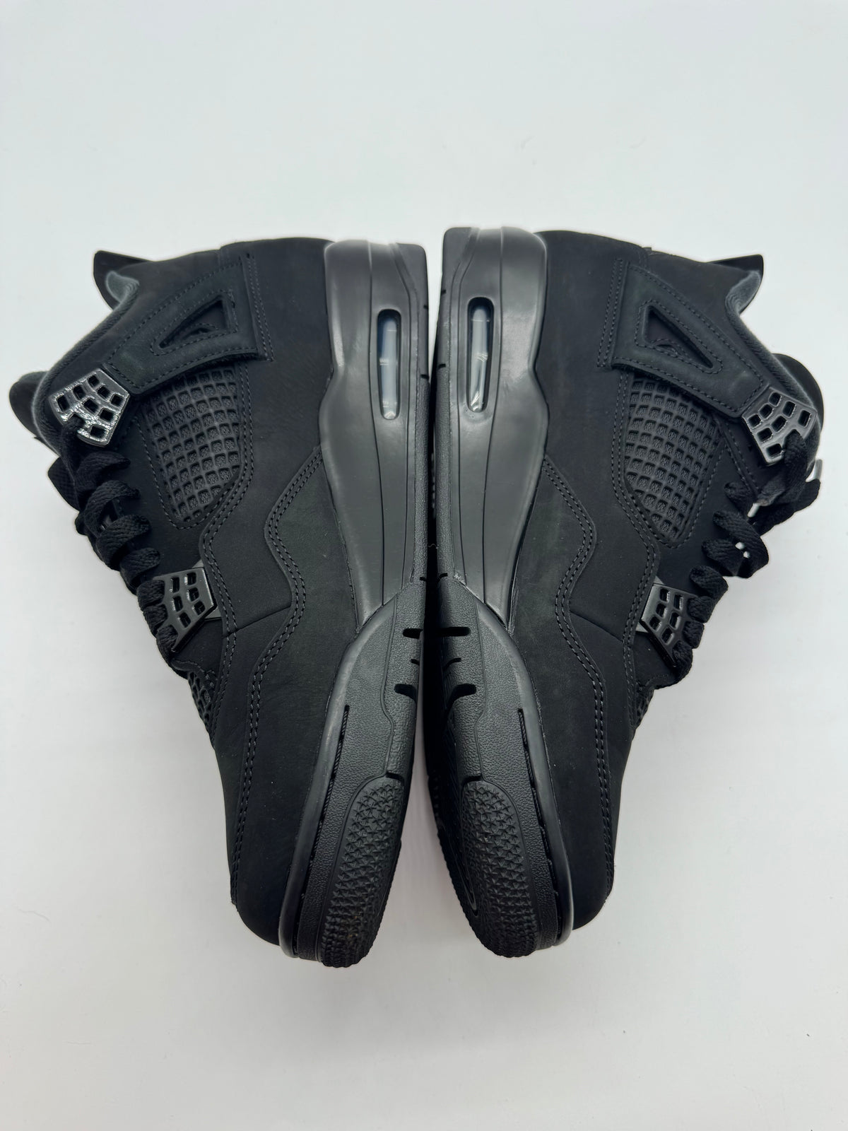 Jordan 4 Retro Black Cat (2025)