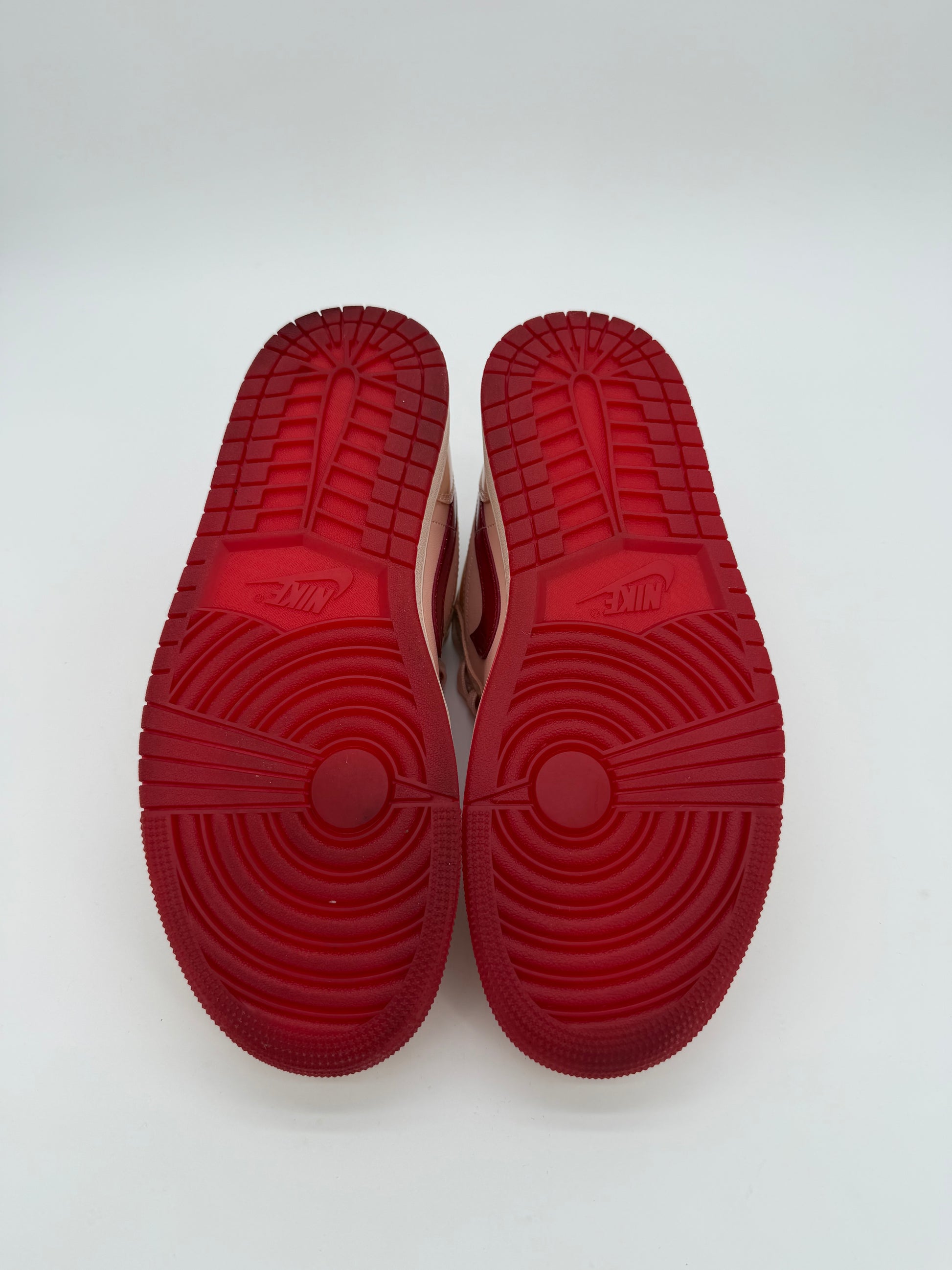 Jordan 1 Low Patent Valentine's Day (Women's)