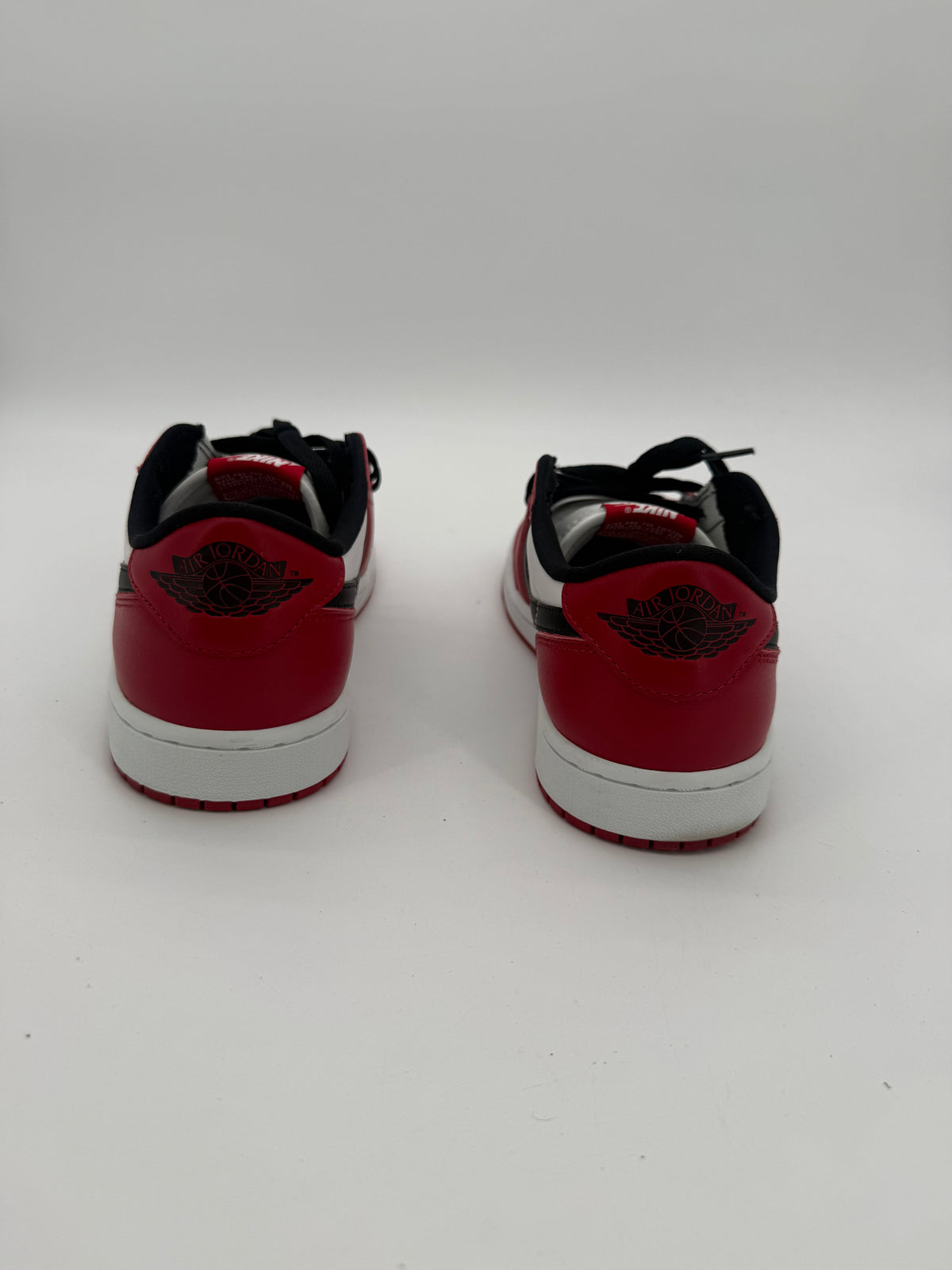 Jordan 1 Retro Low OG Chicago (2025)