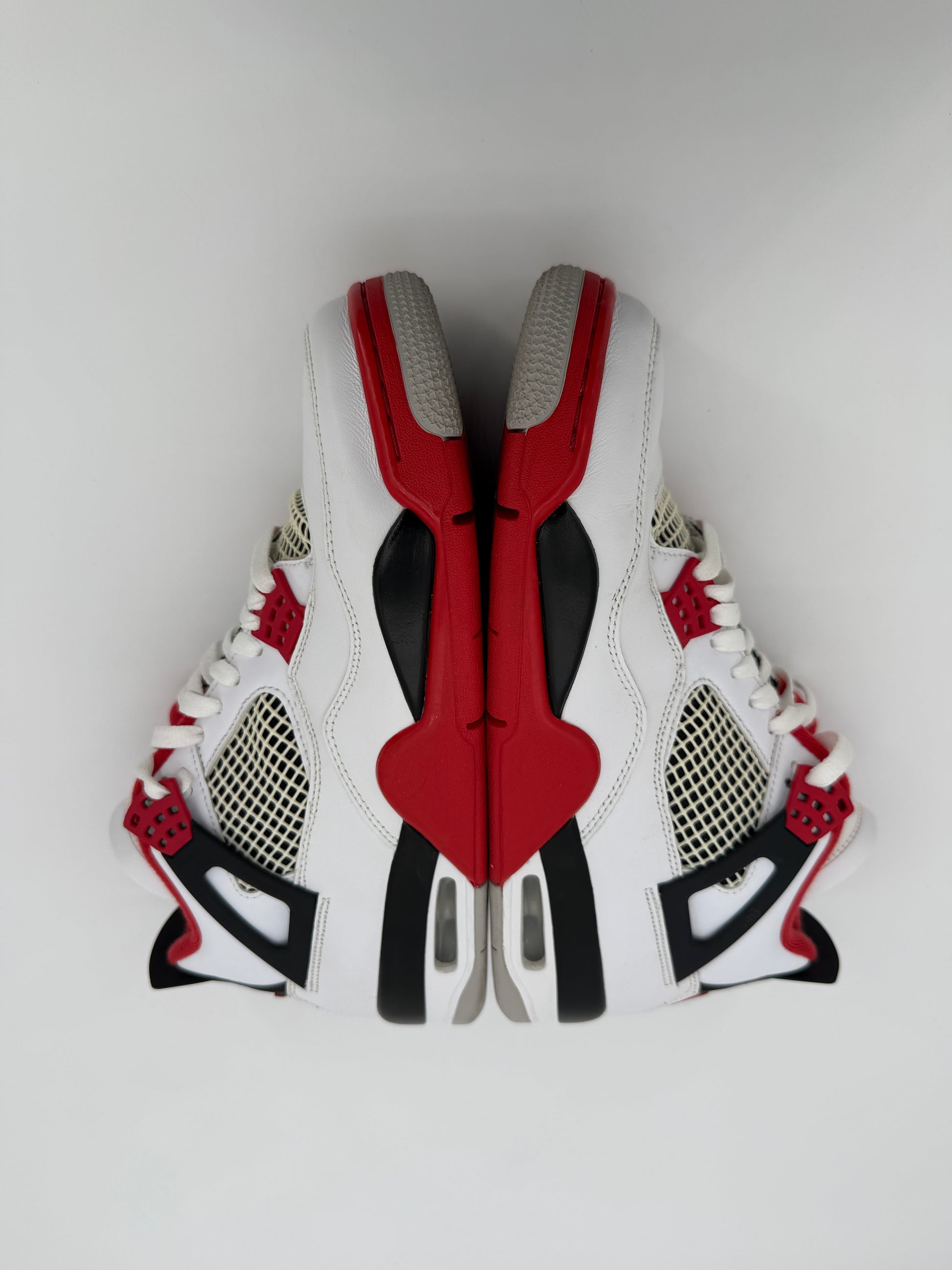 Jordan 4 Retro Fire Red (2020)