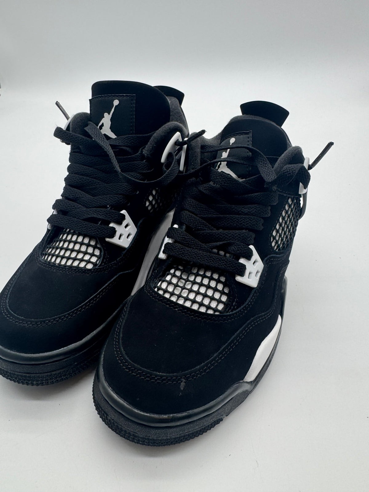 Jordan 4 Retro White Thunder (GS)
