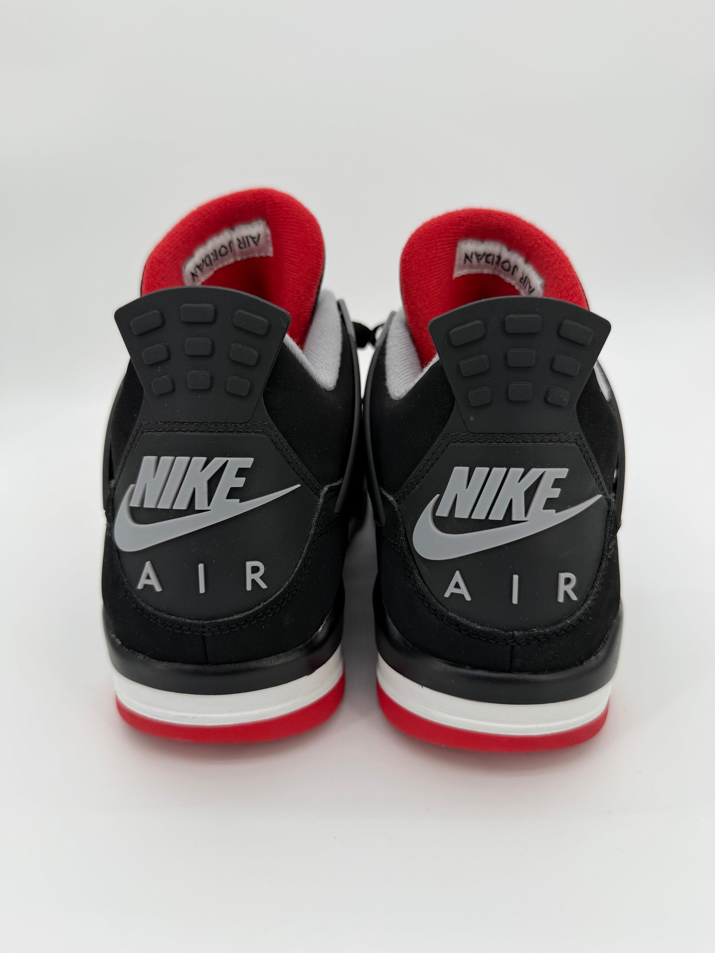 Jordan 4 Retro Bred (2019)