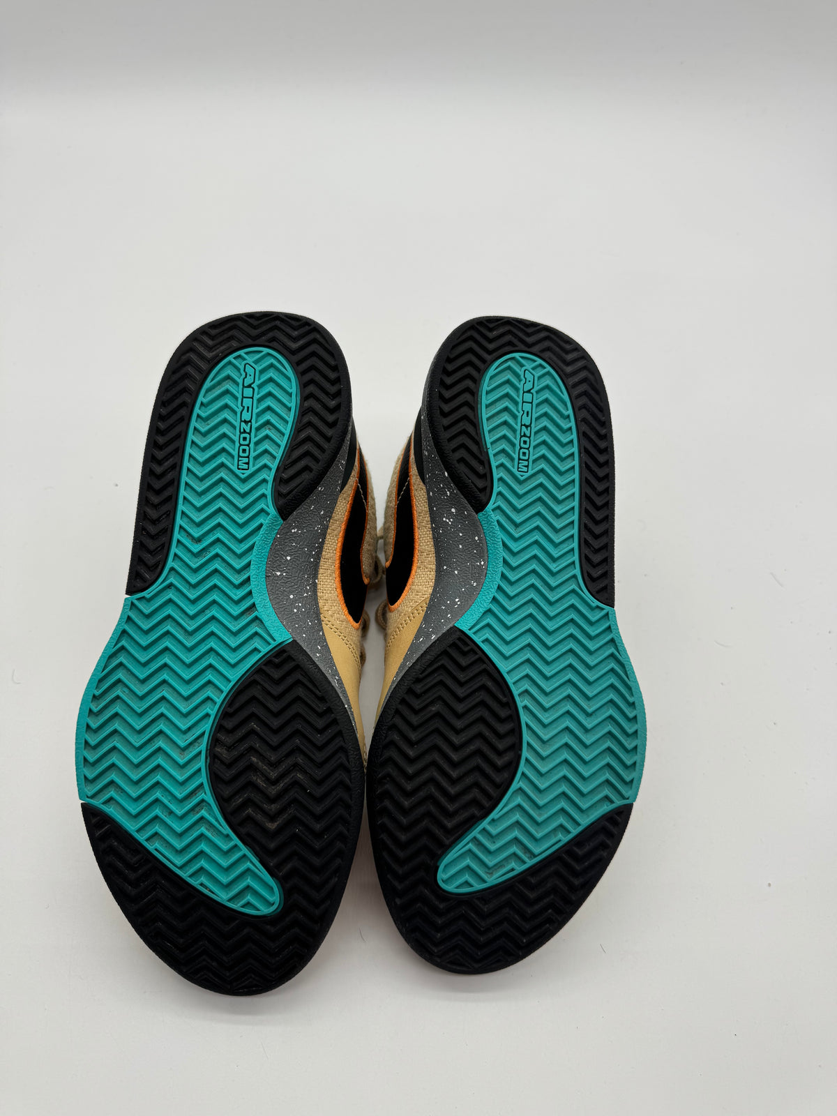Nike Book 1 Mowabb