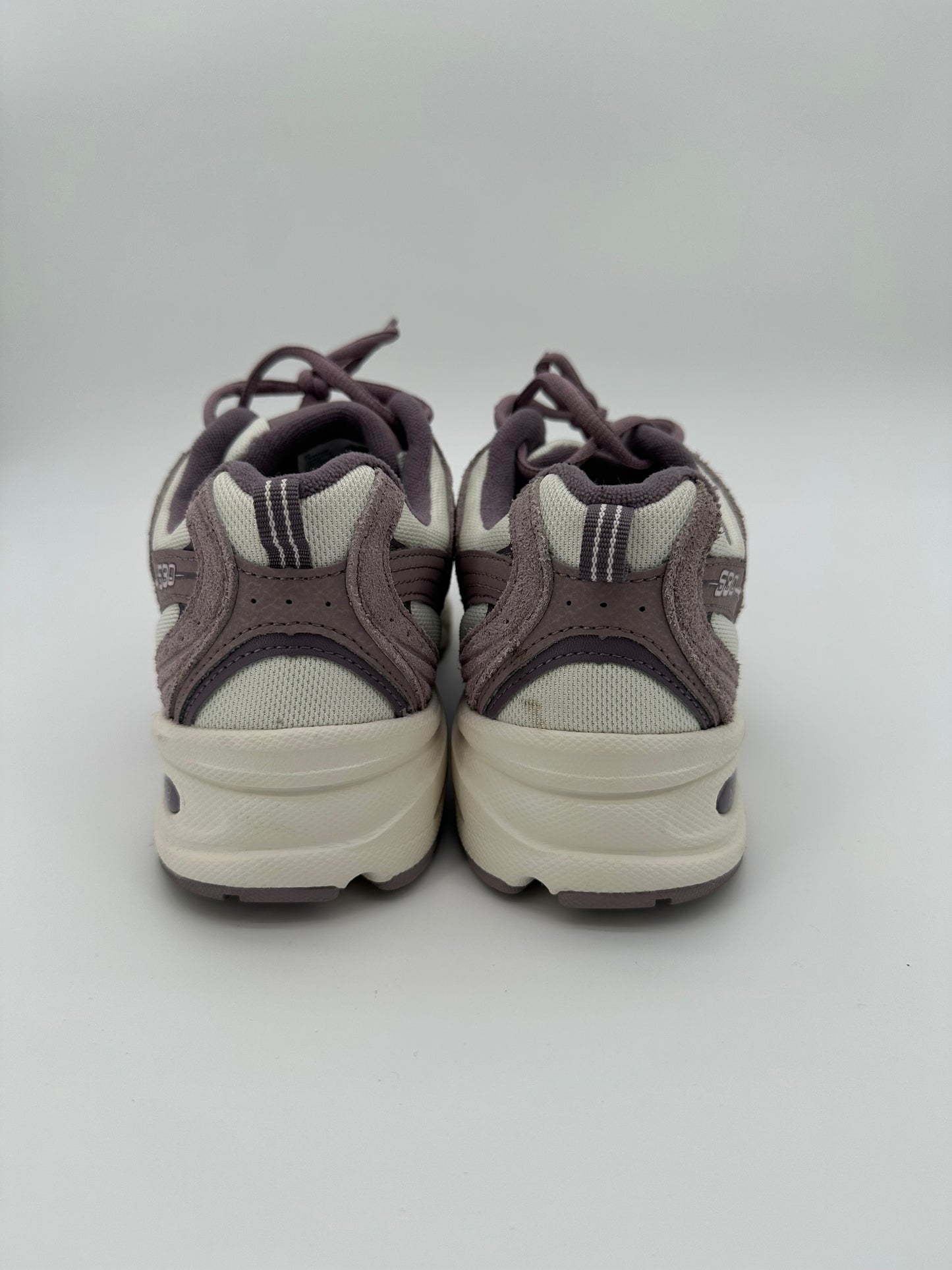 New Balance 530 Light Sea Salt Pink