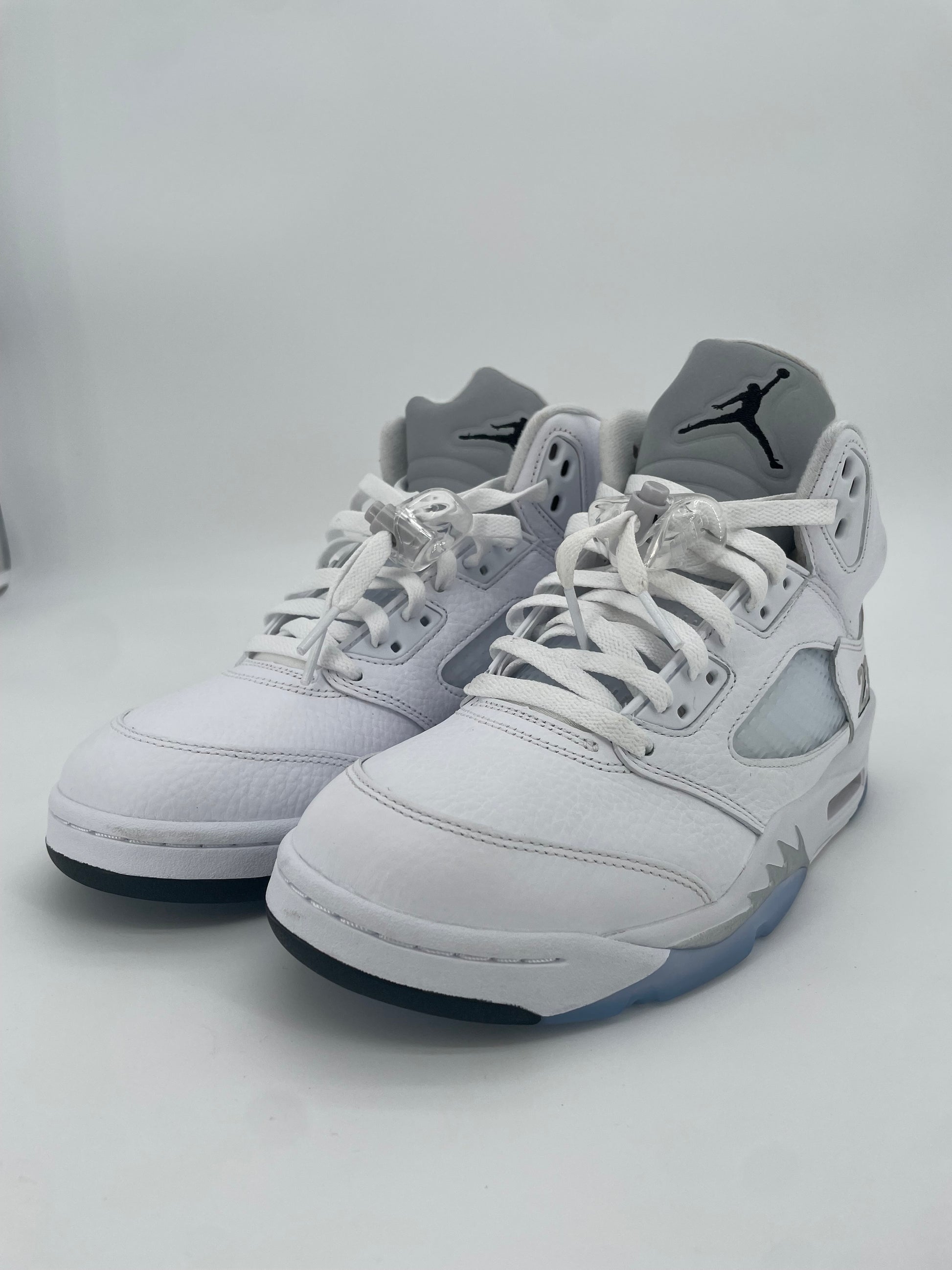 Jordan 5 Retro White Metallic (2026)