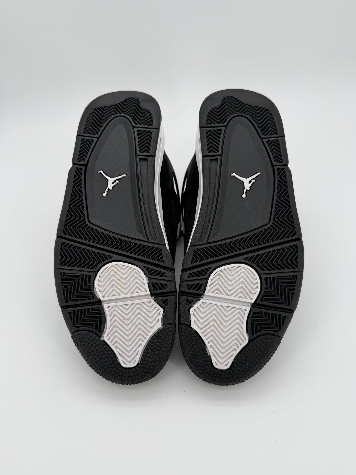 Jordan 4 Retro White Thunder