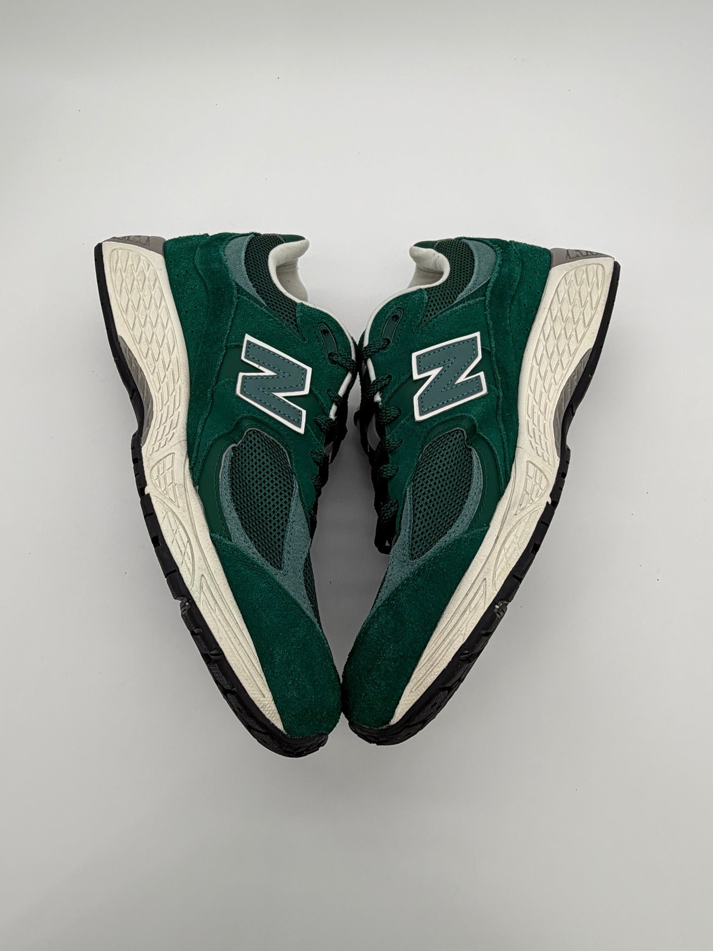 New Balance 2002R Nightwatch Green