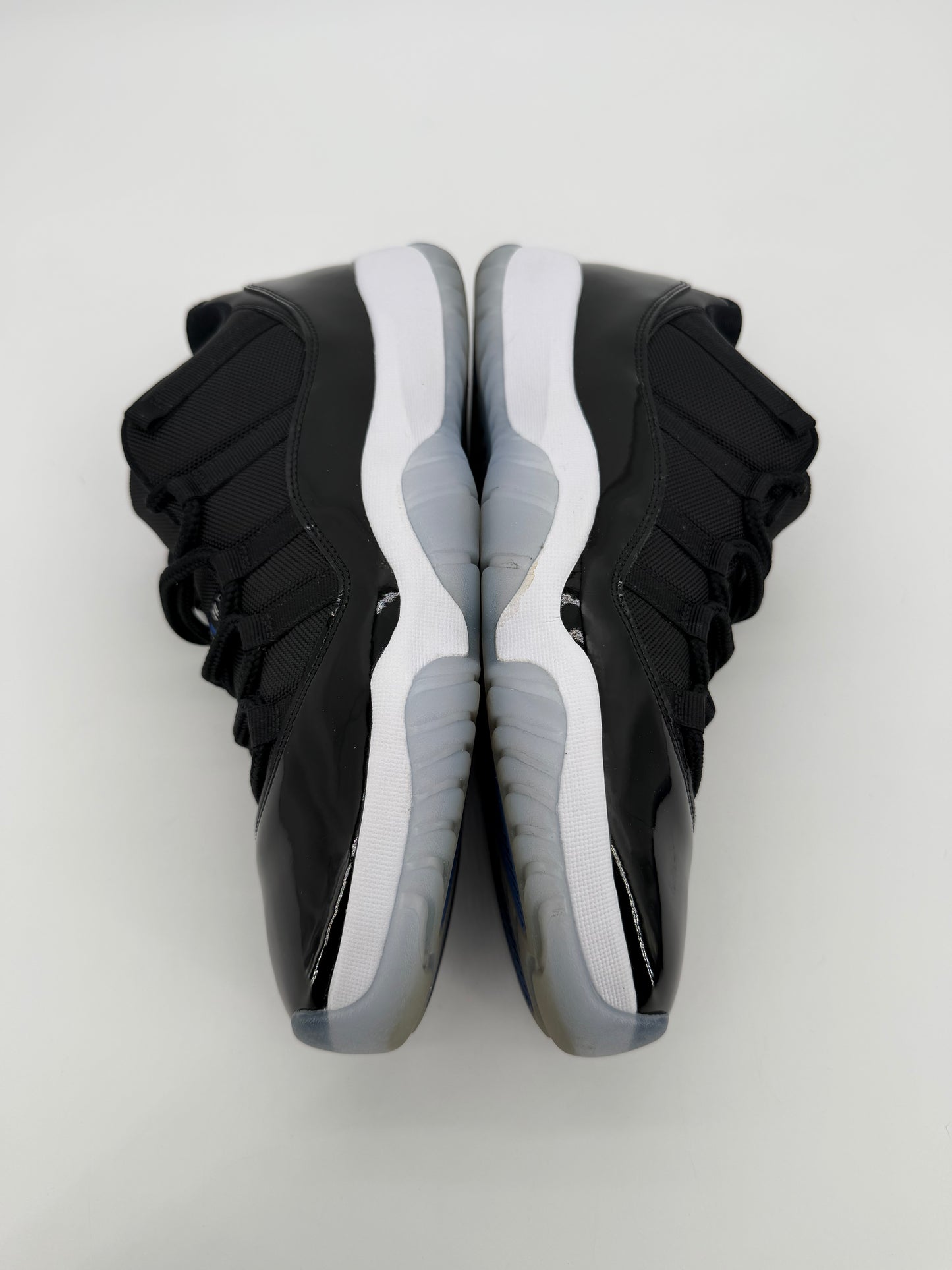 Jordan 11 Retro Low Space Jam