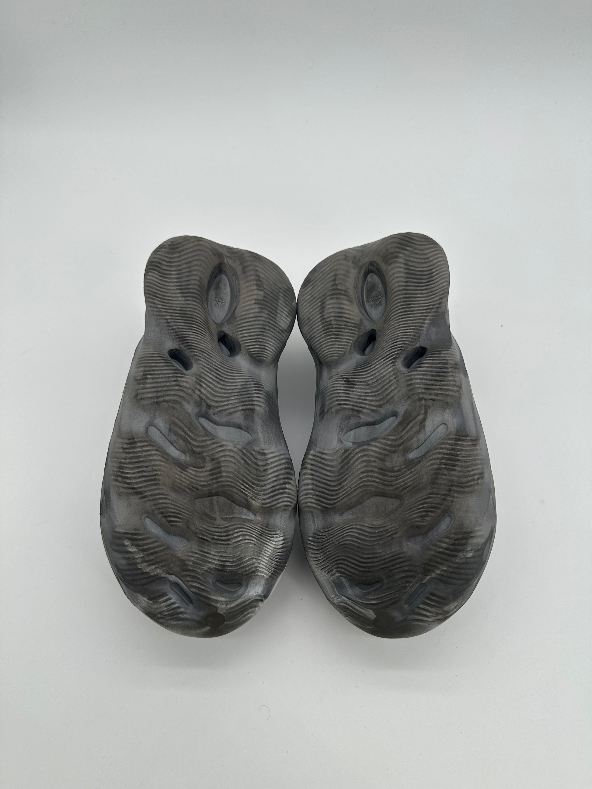 adidas Yeezy Foam RNR MX Granite