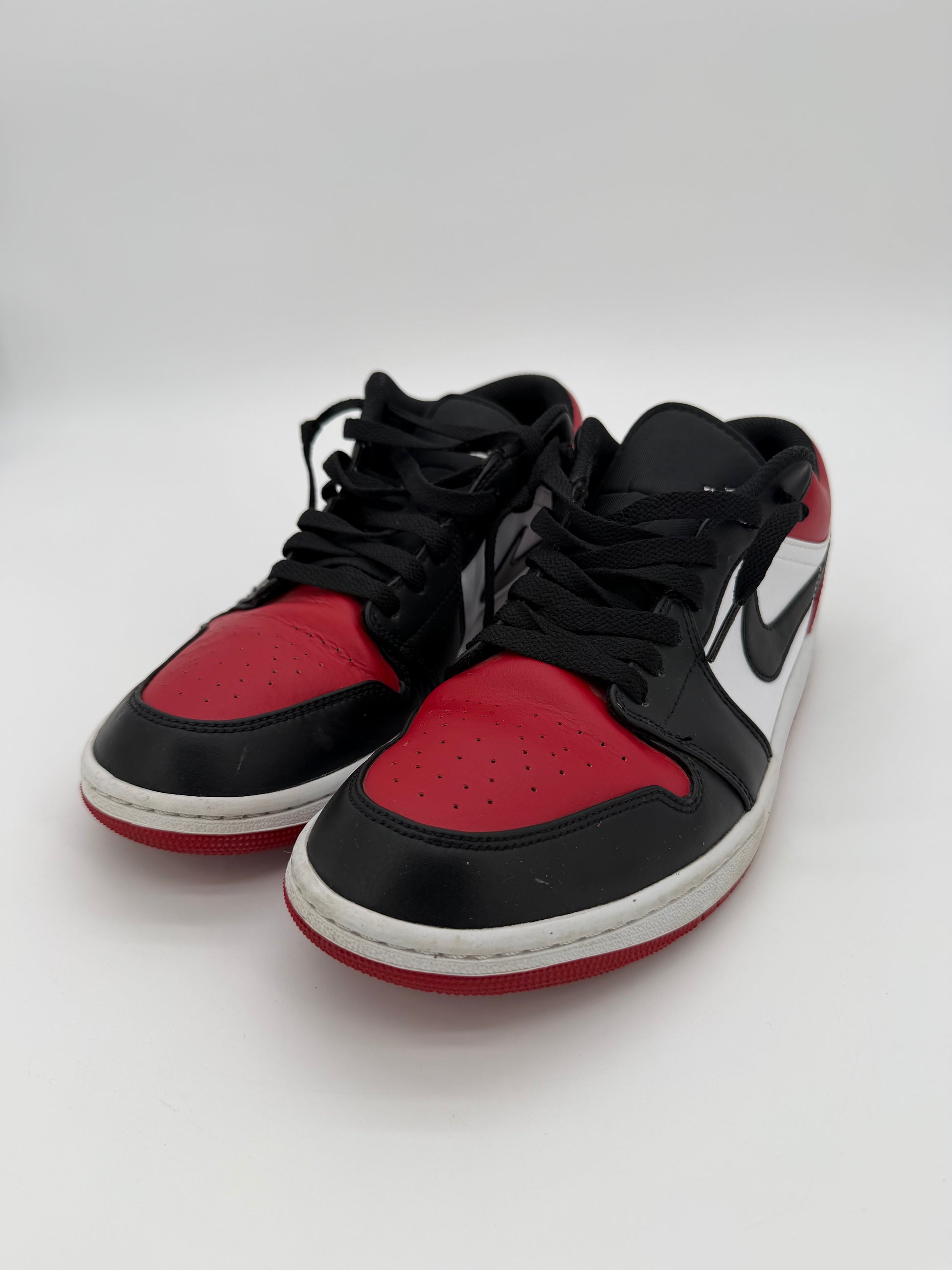 Jordan 1 Low Bred Toe