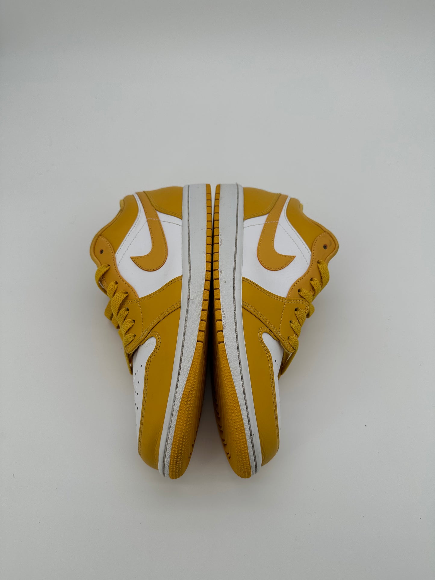 Jordan 1 Low Pollen