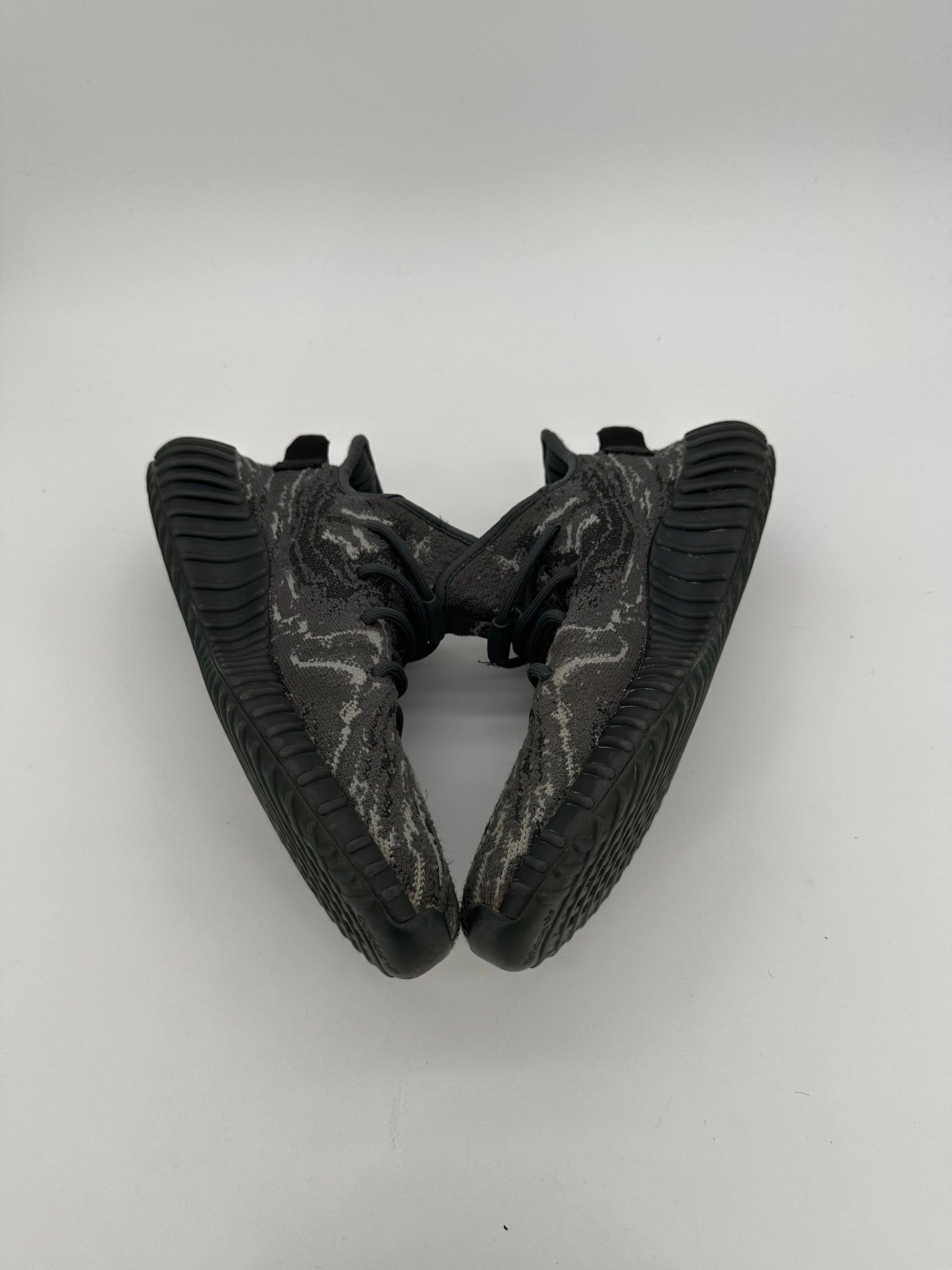 adidas Yeezy Boost 350 V2 Onyx