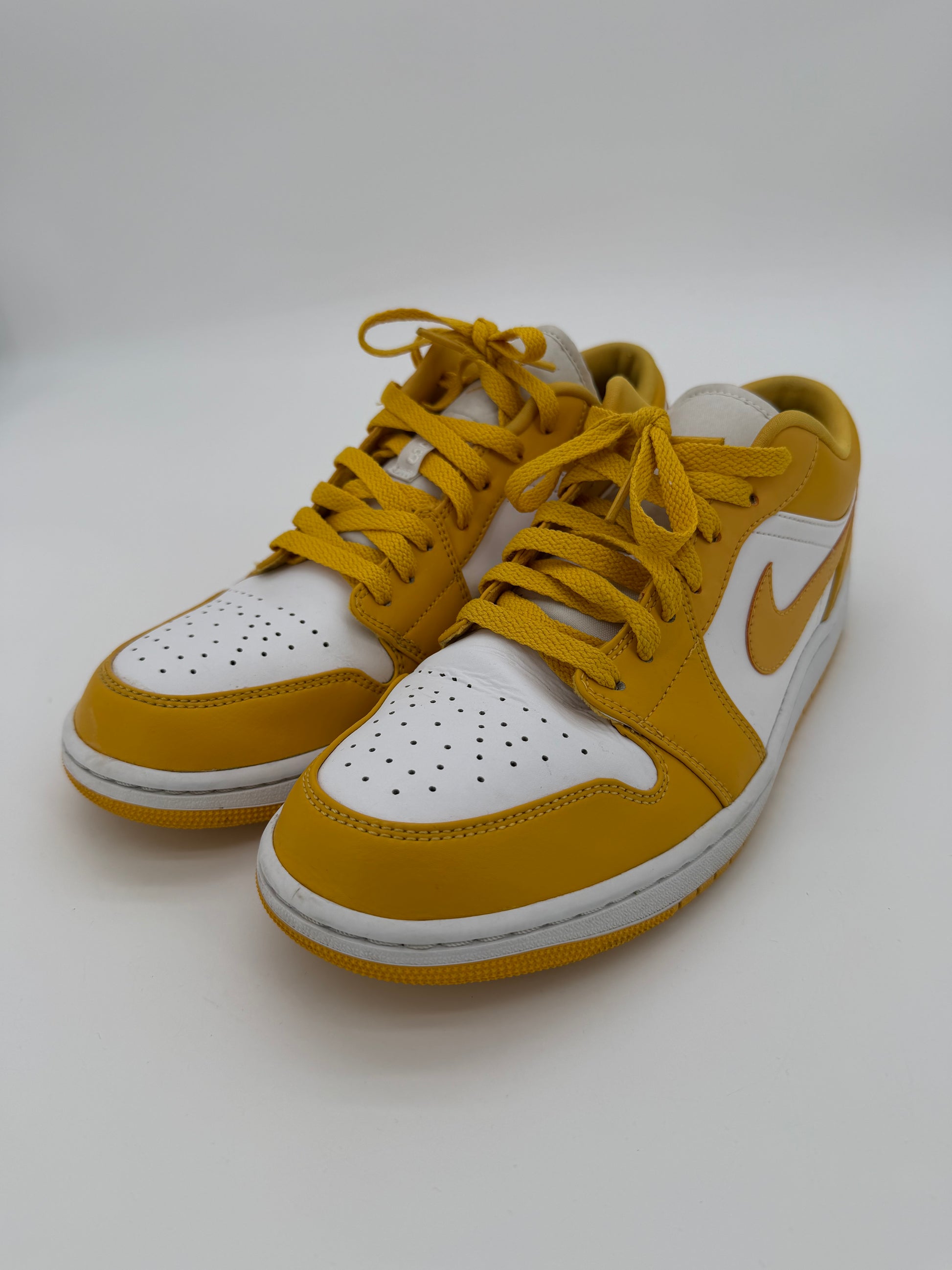 Jordan 1 Low Pollen