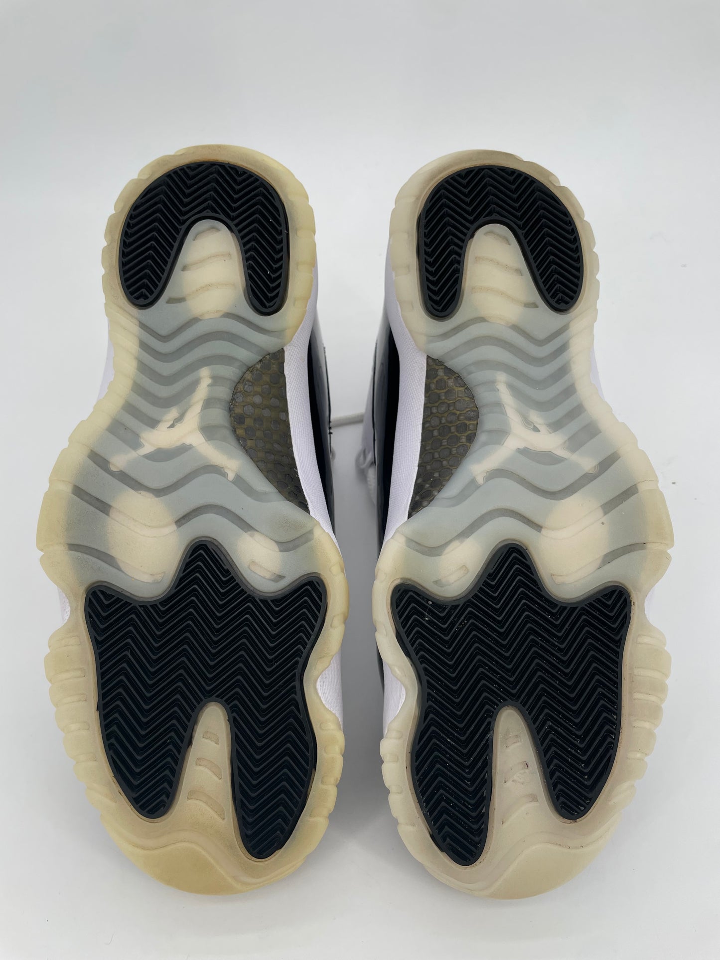 Jordan 11 Retro DMP Gratitude (2023)