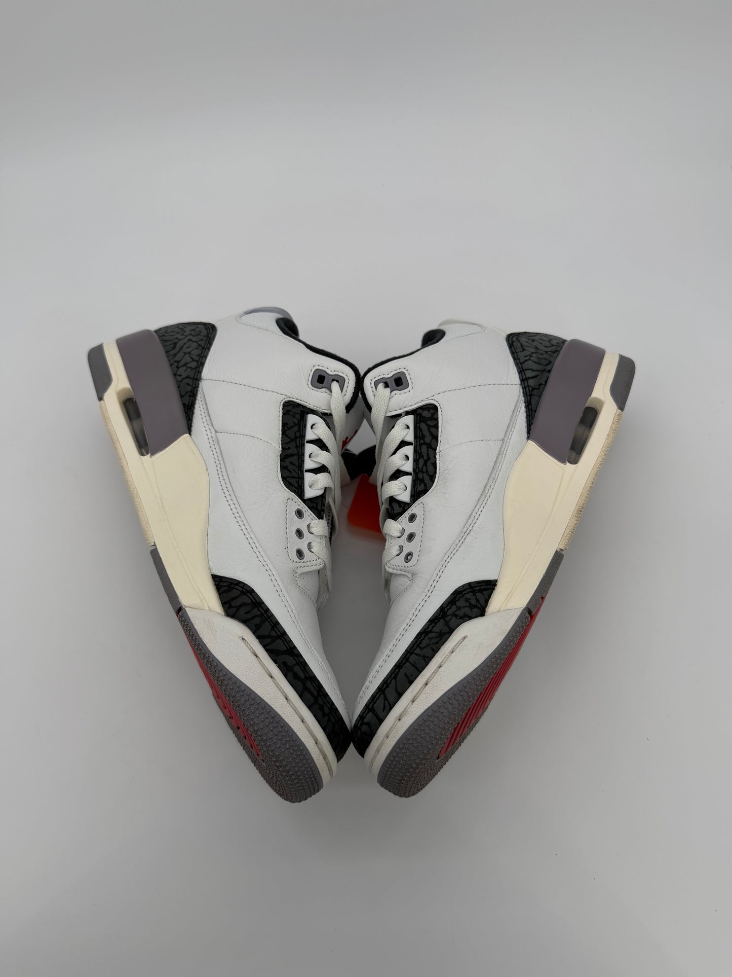 Jordan 3 Retro Cement Grey