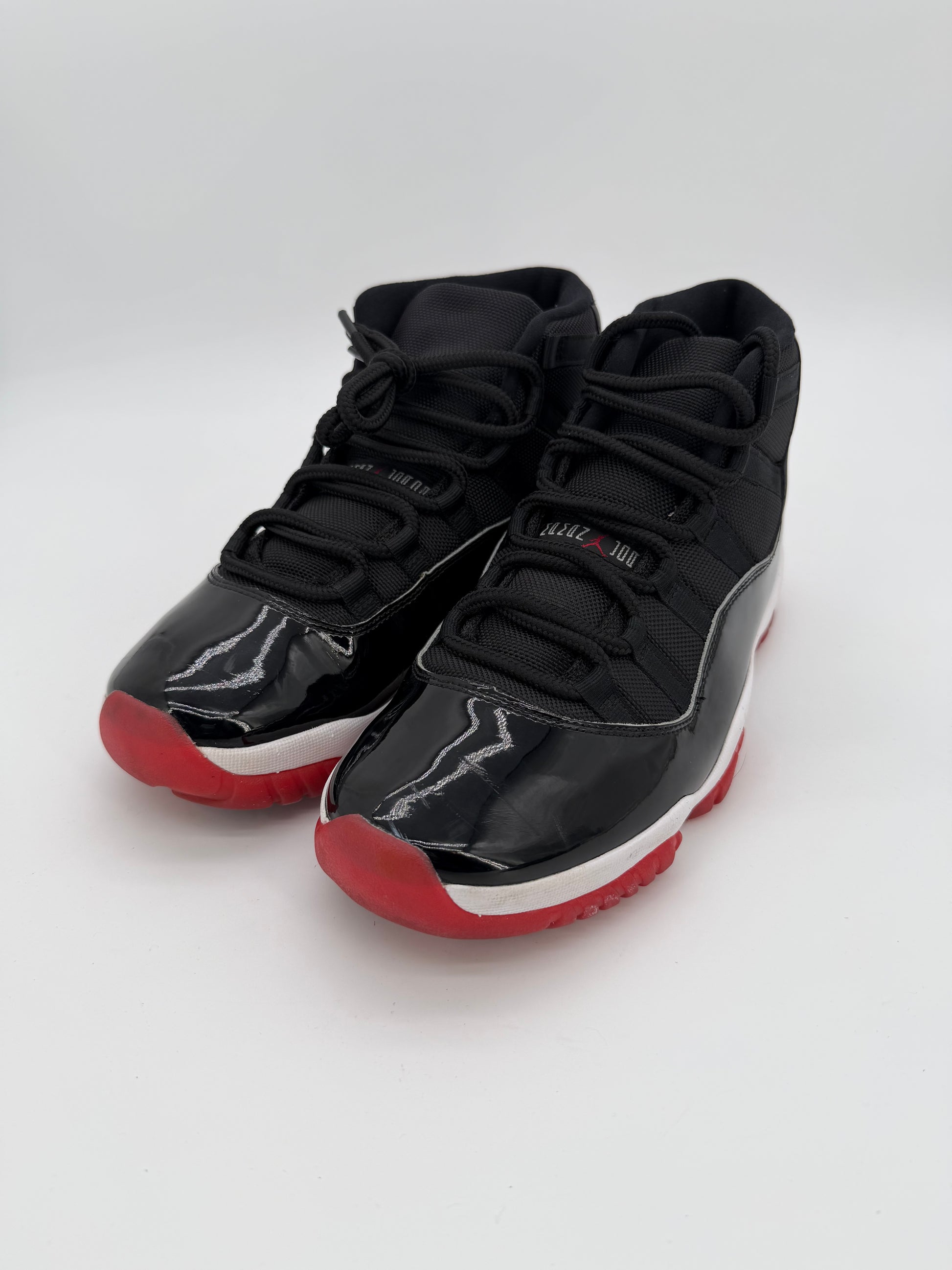 Jordan 11 Retro Playoffs Bred (2019)