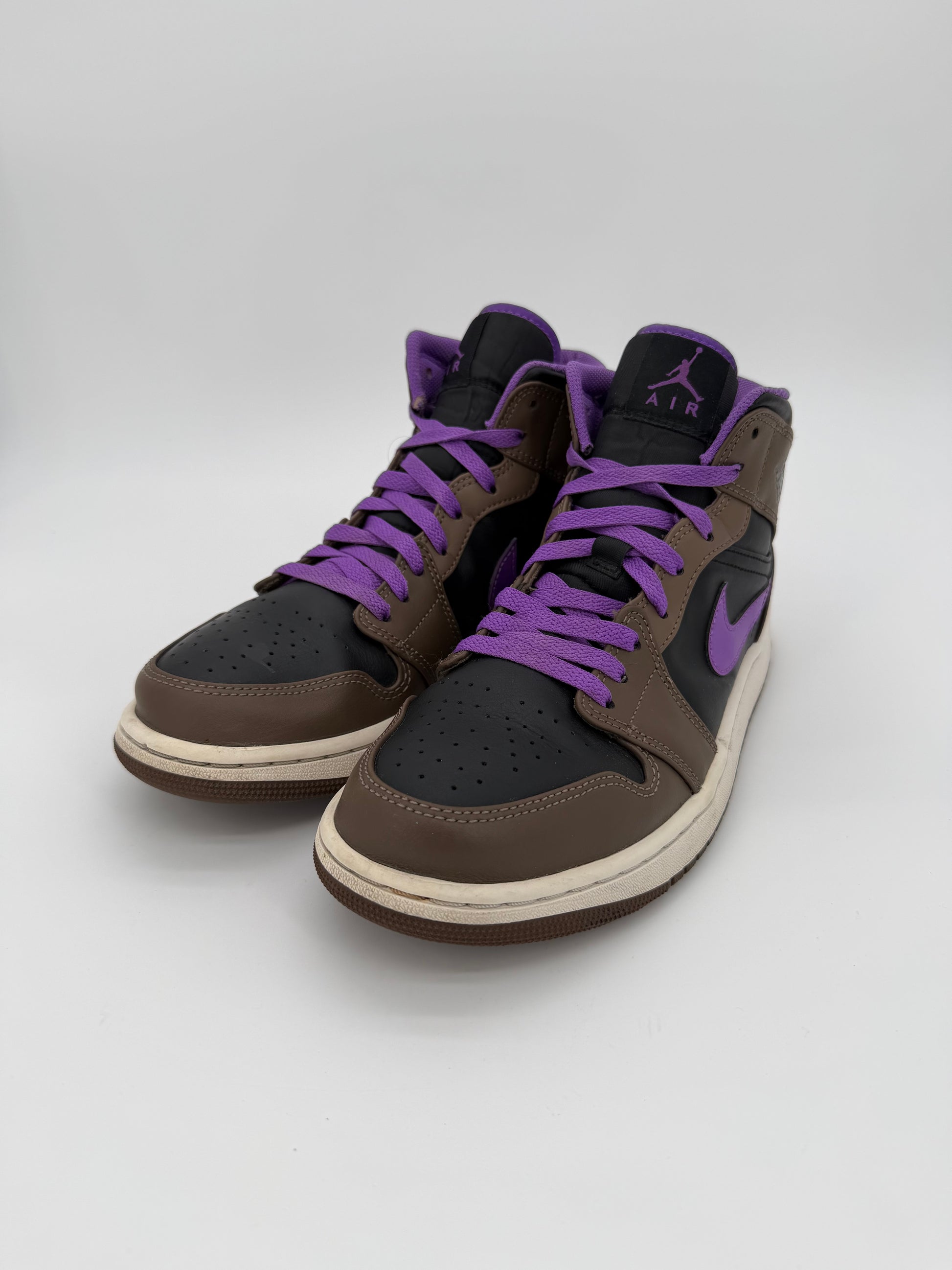 Jordan 1 Mid Purple Mocha