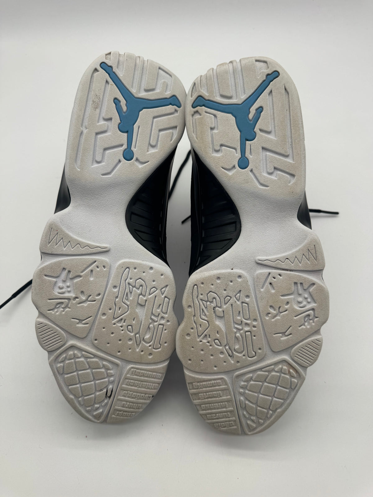 Jordan 9 Retro University Blue