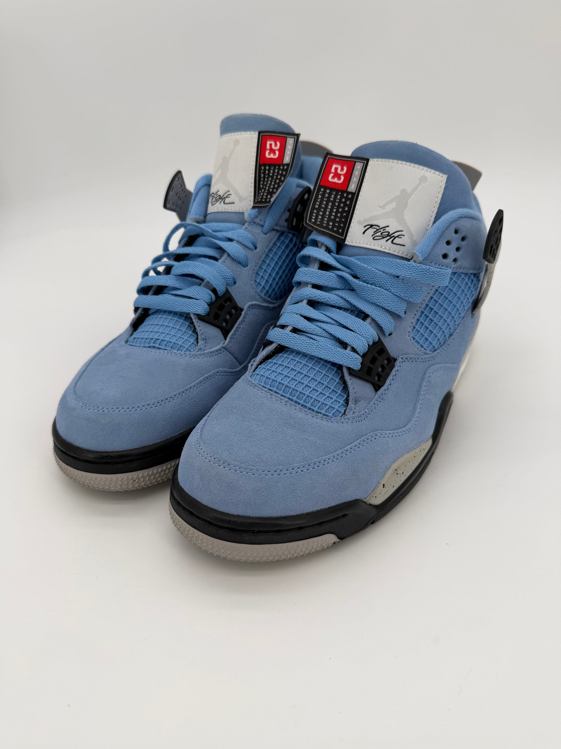 Jordan 4 Retro University Blue