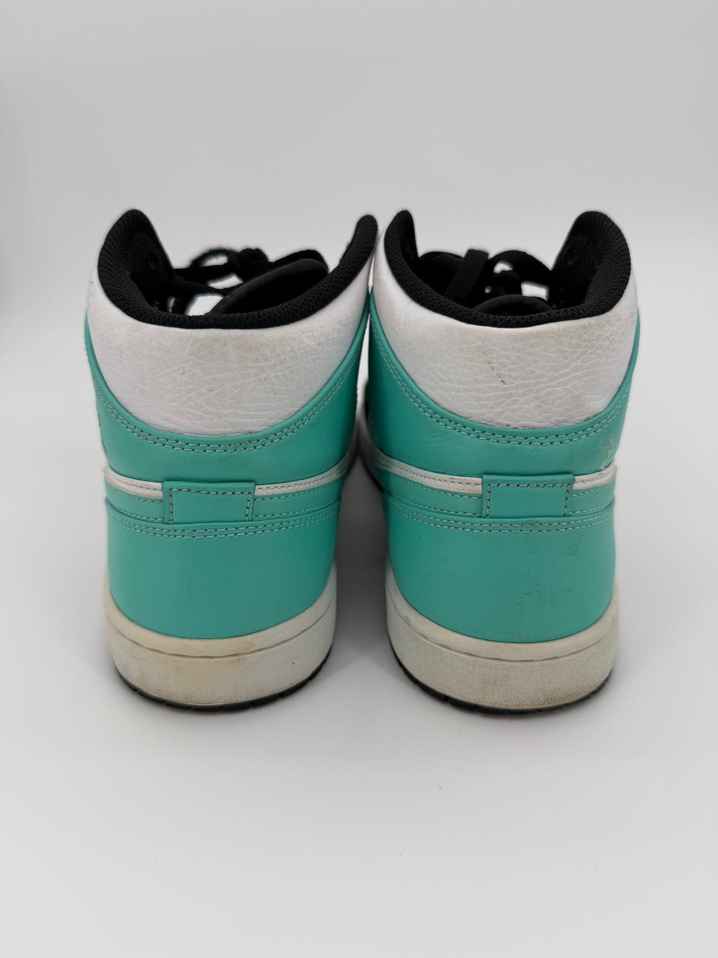 Jordan 1 Mid Tropical Twist Igloo