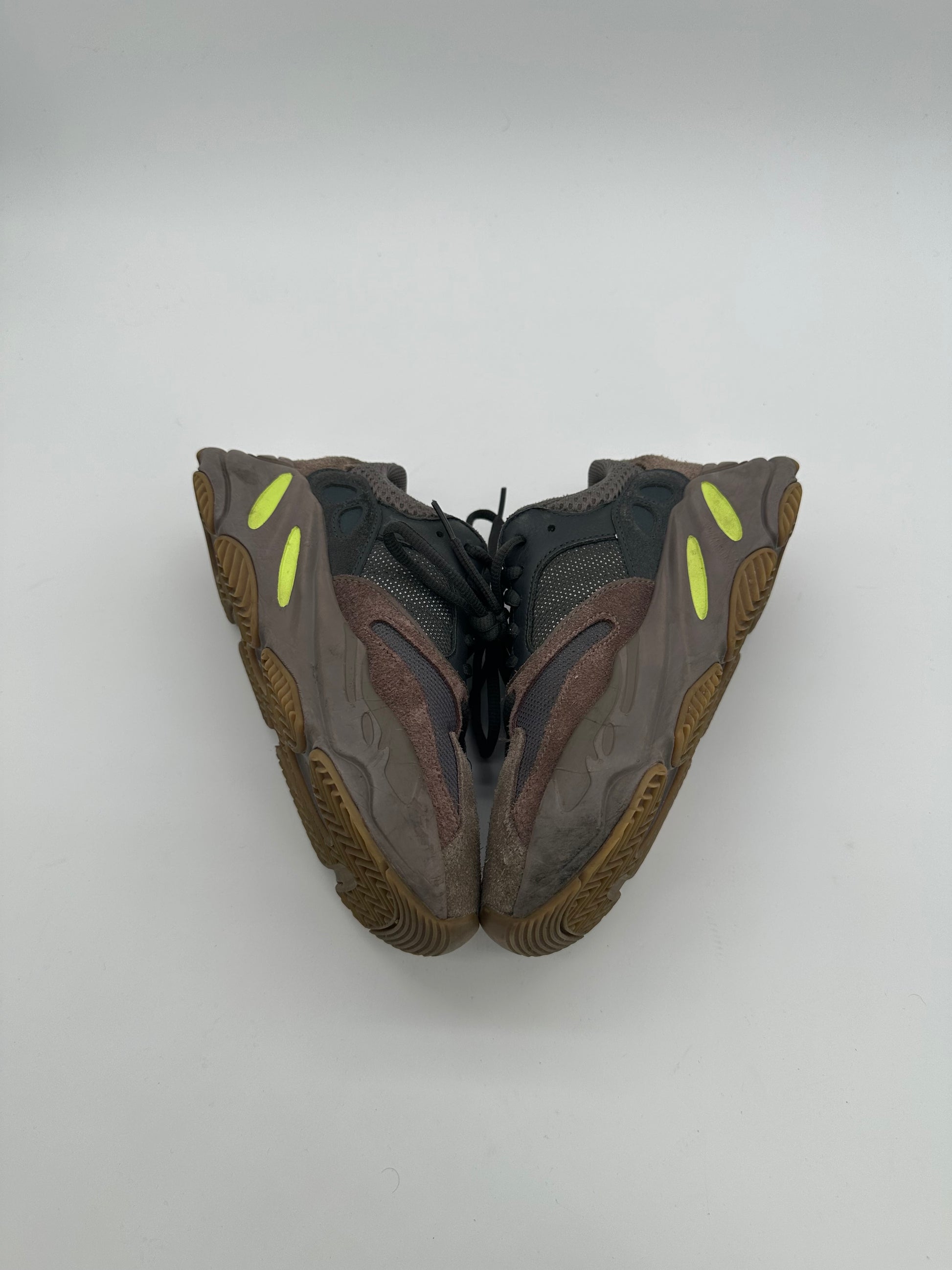 adidas Yeezy Boost 700 Mauve