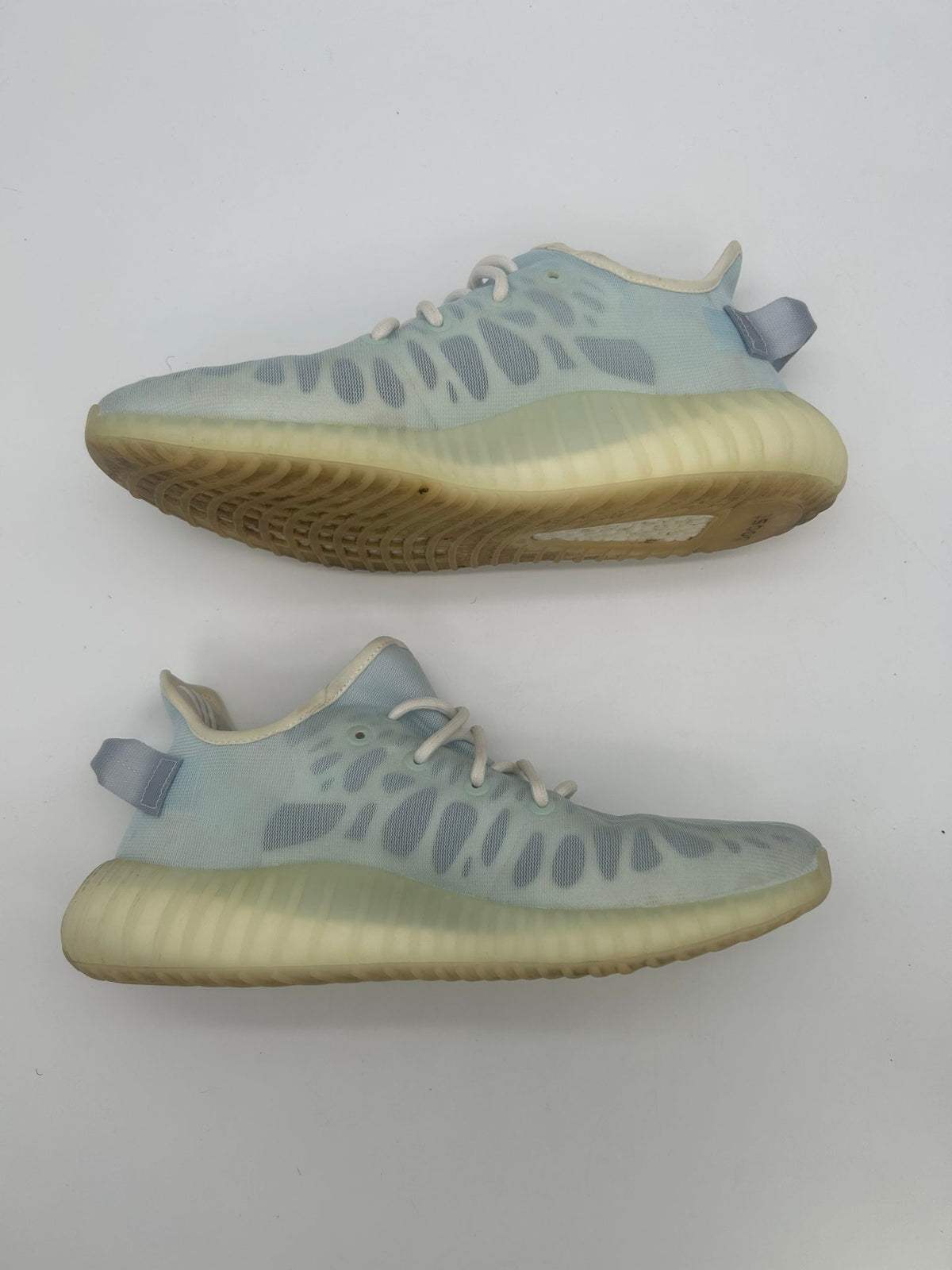 adidas Yeezy Boost 350 V2 Mono Ice