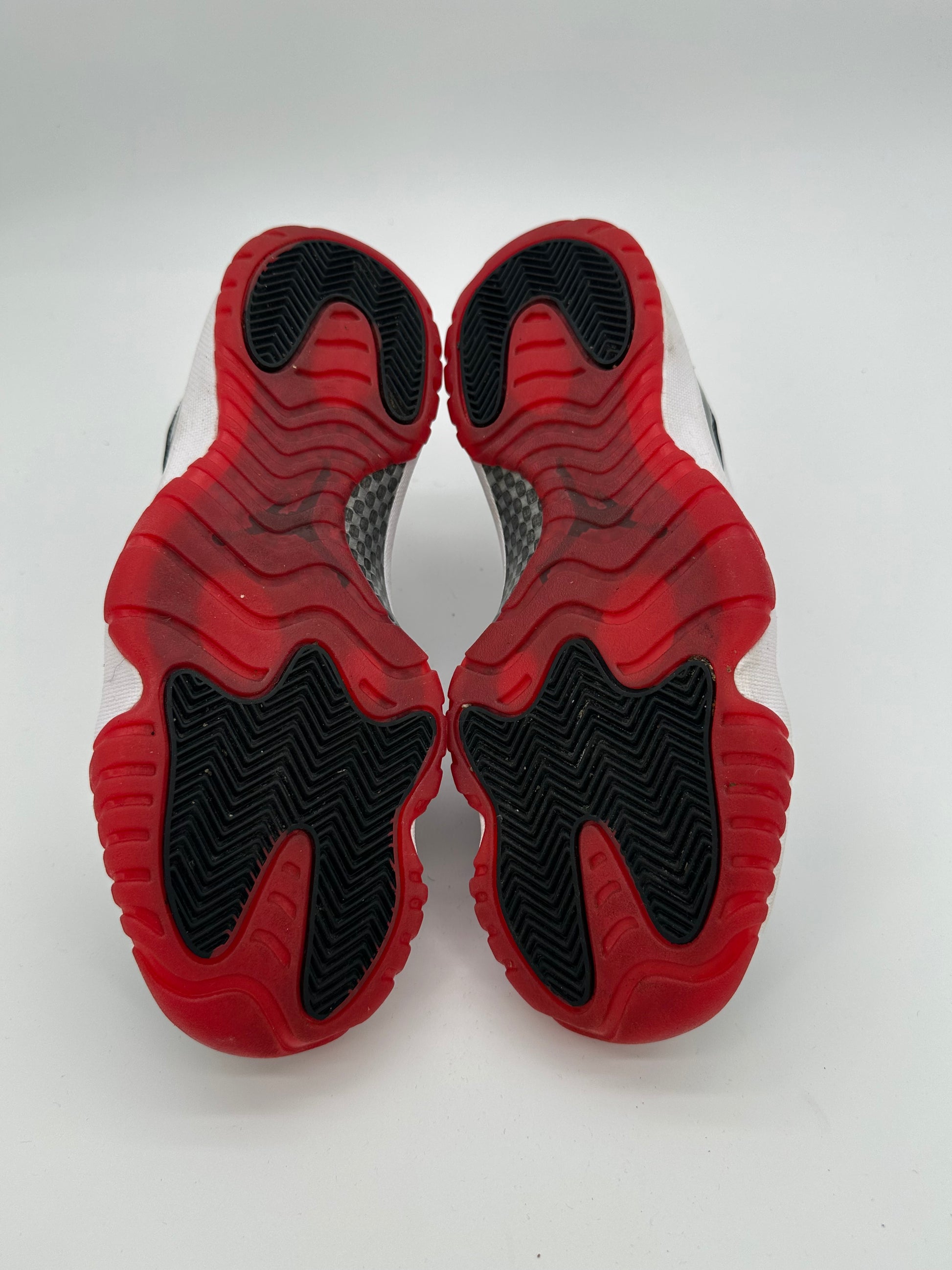 Jordan 11 Retro Low Concord Bred