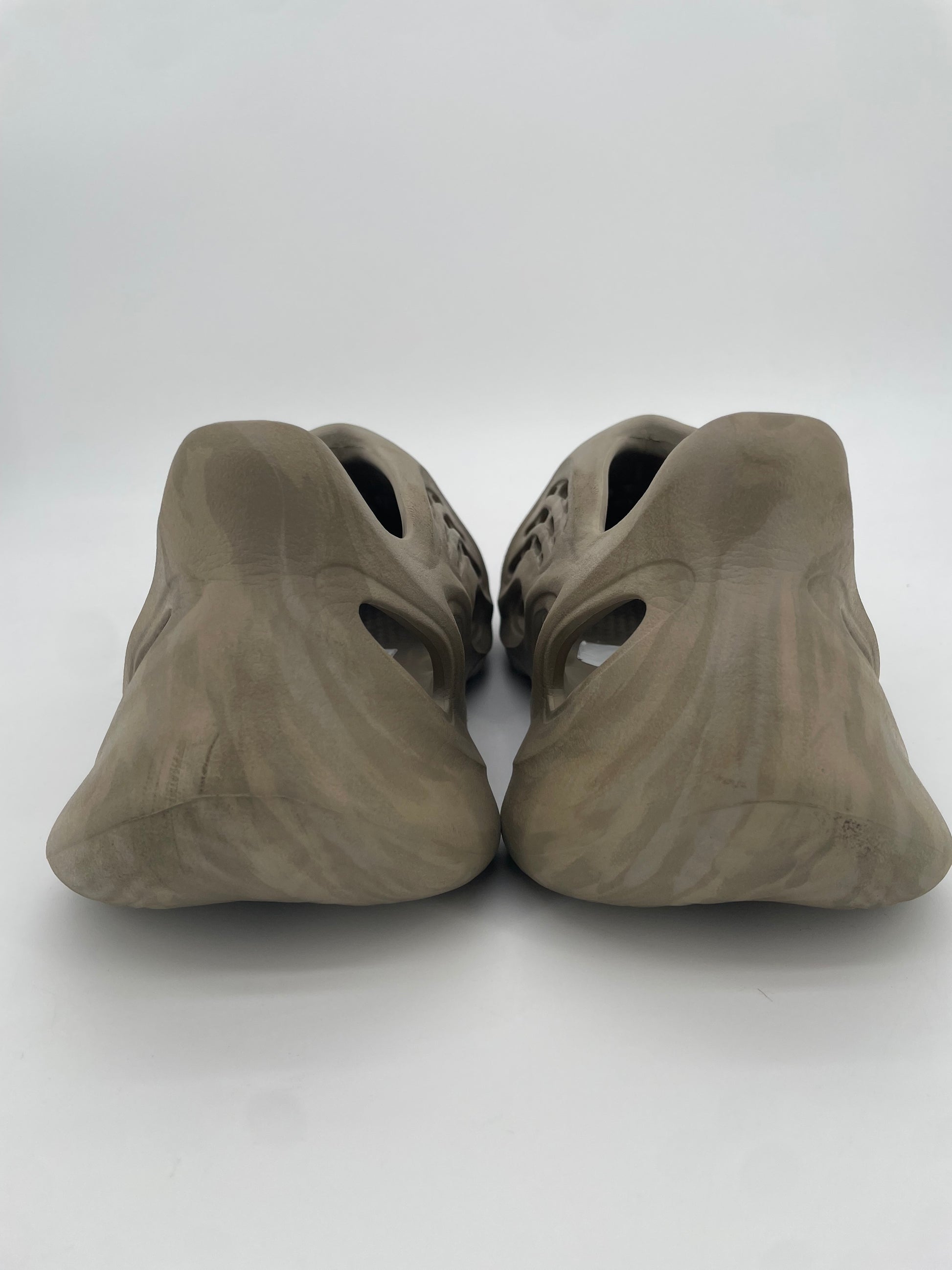 adidas Yeezy Foam RNNR Sulfur