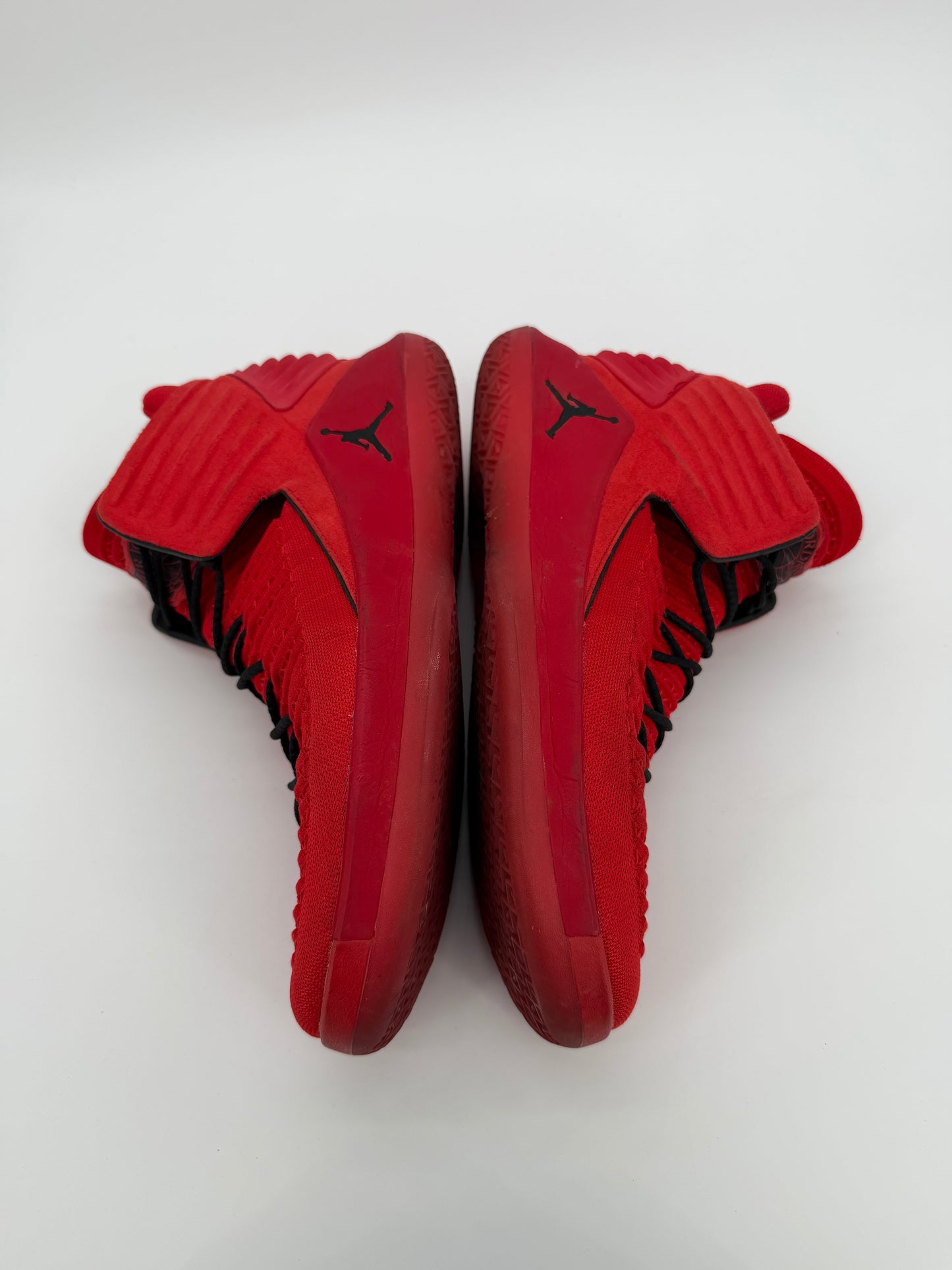 Jordan XXXII Rosso Corsa